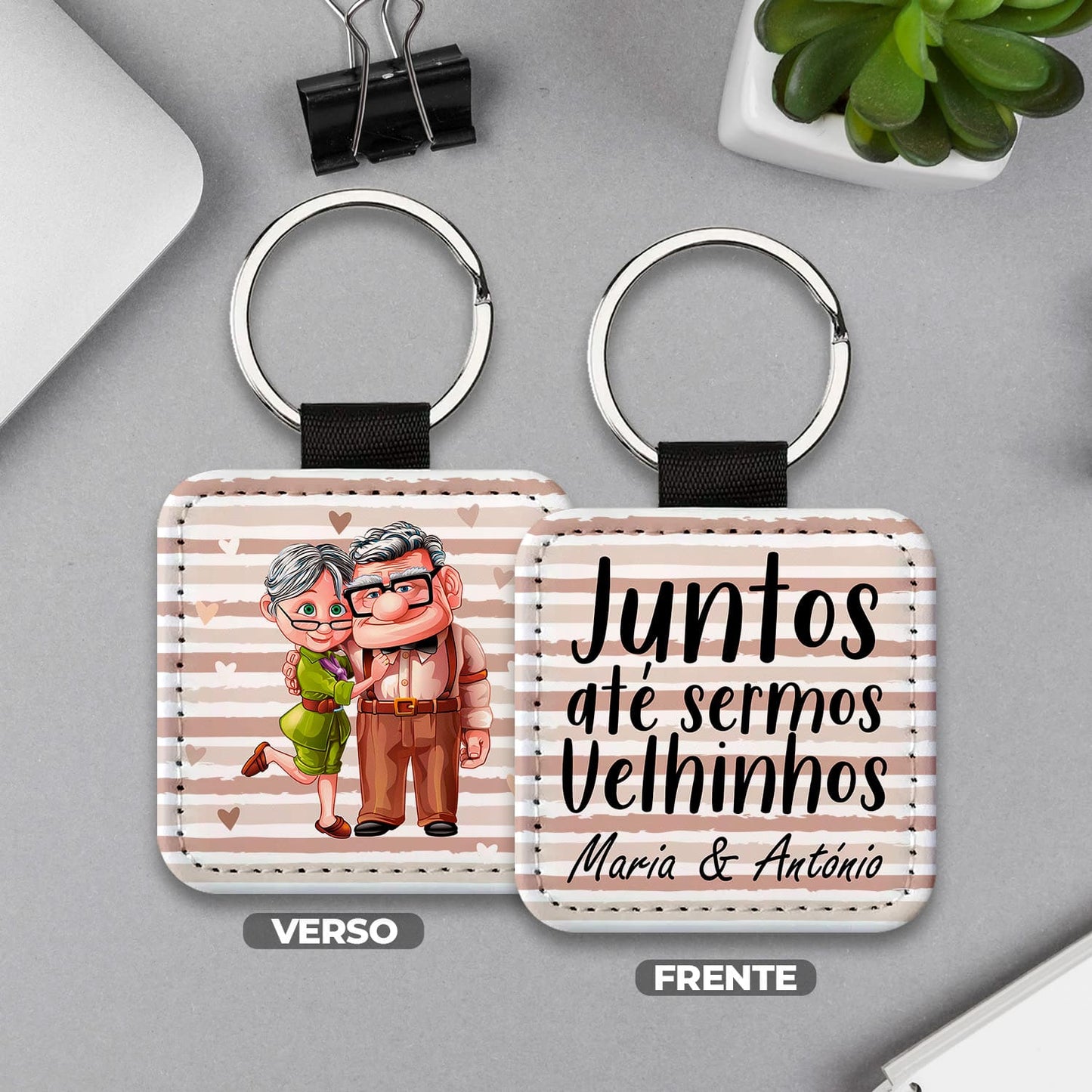 Porta-chaves quadrado "Juntos até sermos velhinhos"