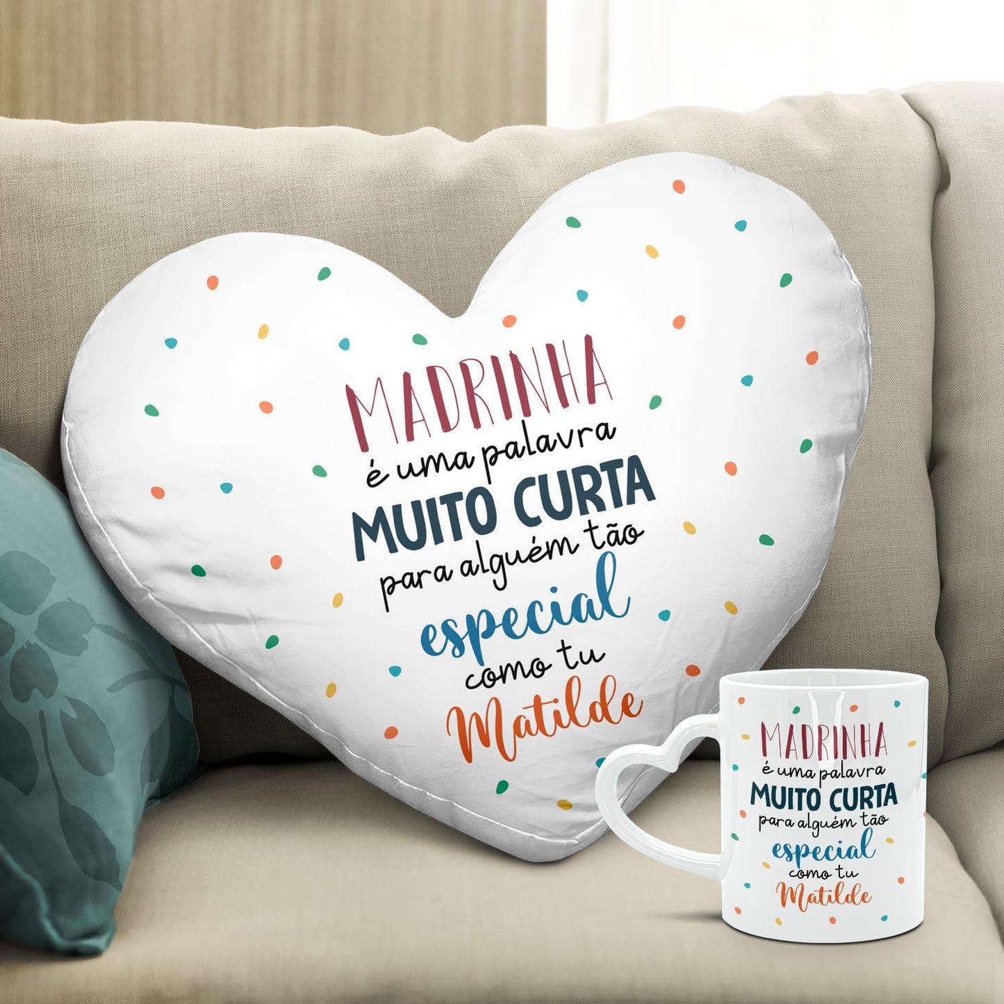 Almofada coração e/ou Caneca pega coração "Para alguém tão especial"