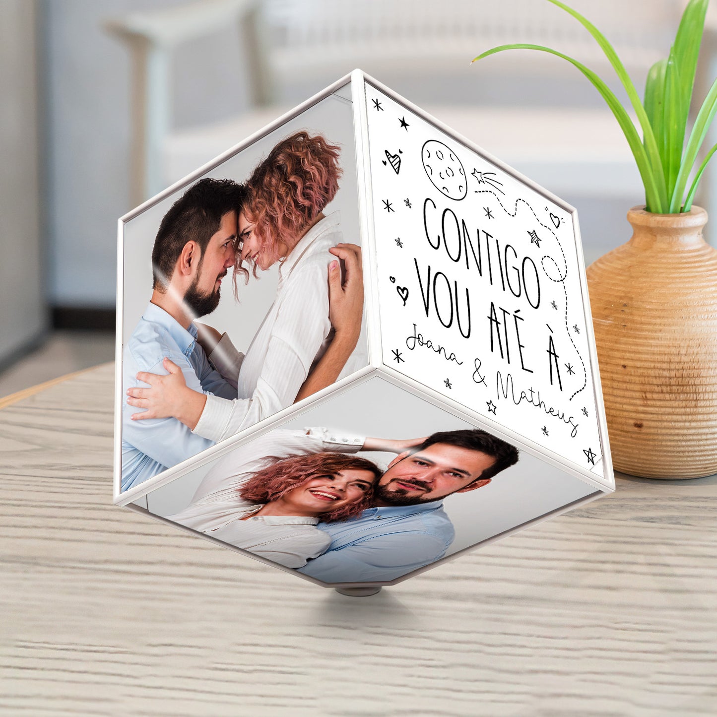 Cubo giratório "Contigo vou até à lua"