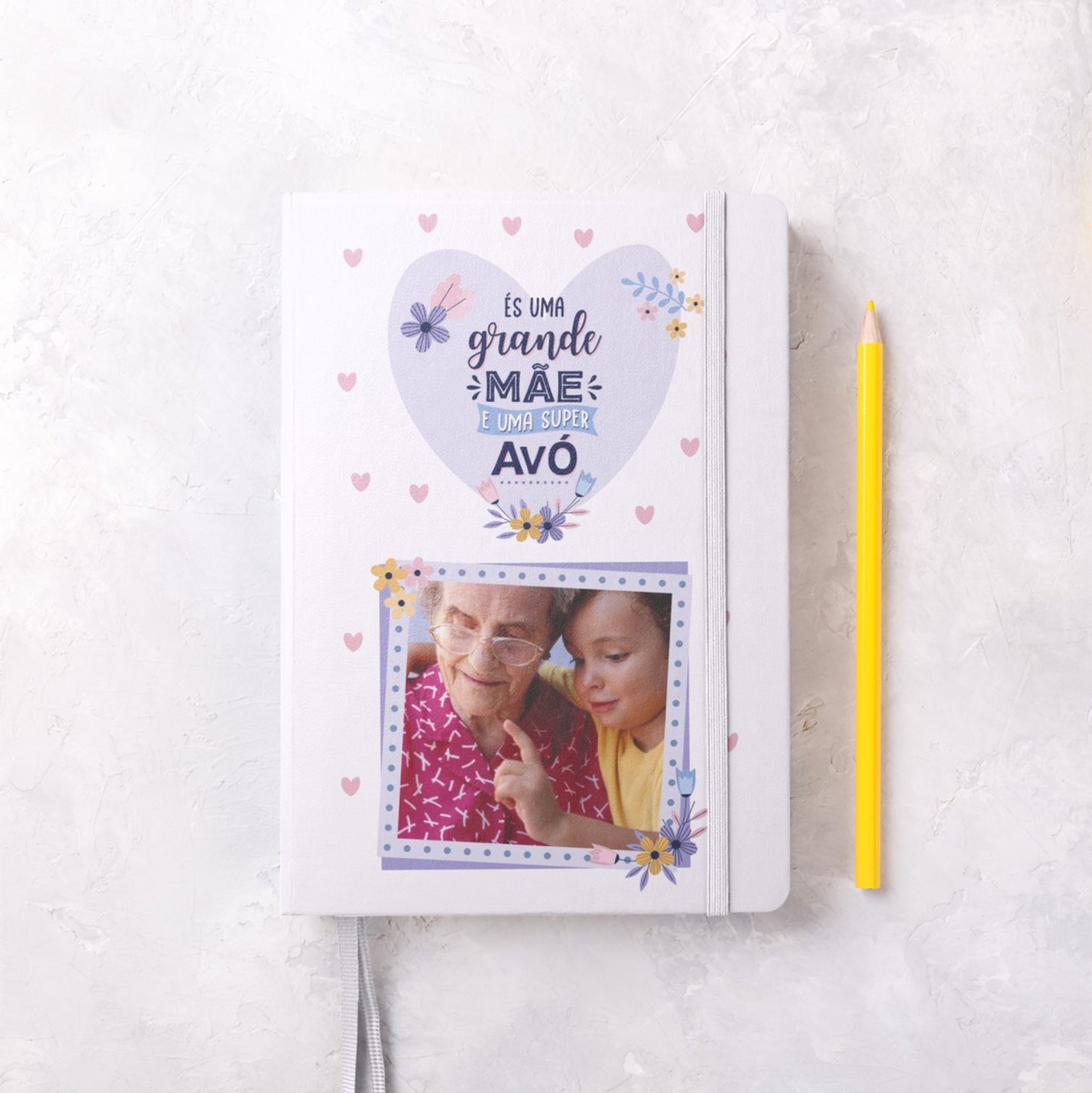 Caderno "És uma Grande Mãe e uma Super Avó"