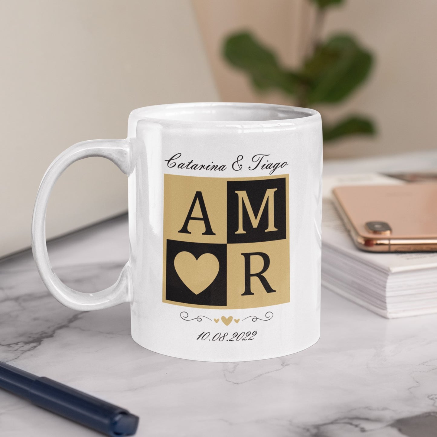 Caneca "A M ♡ R"