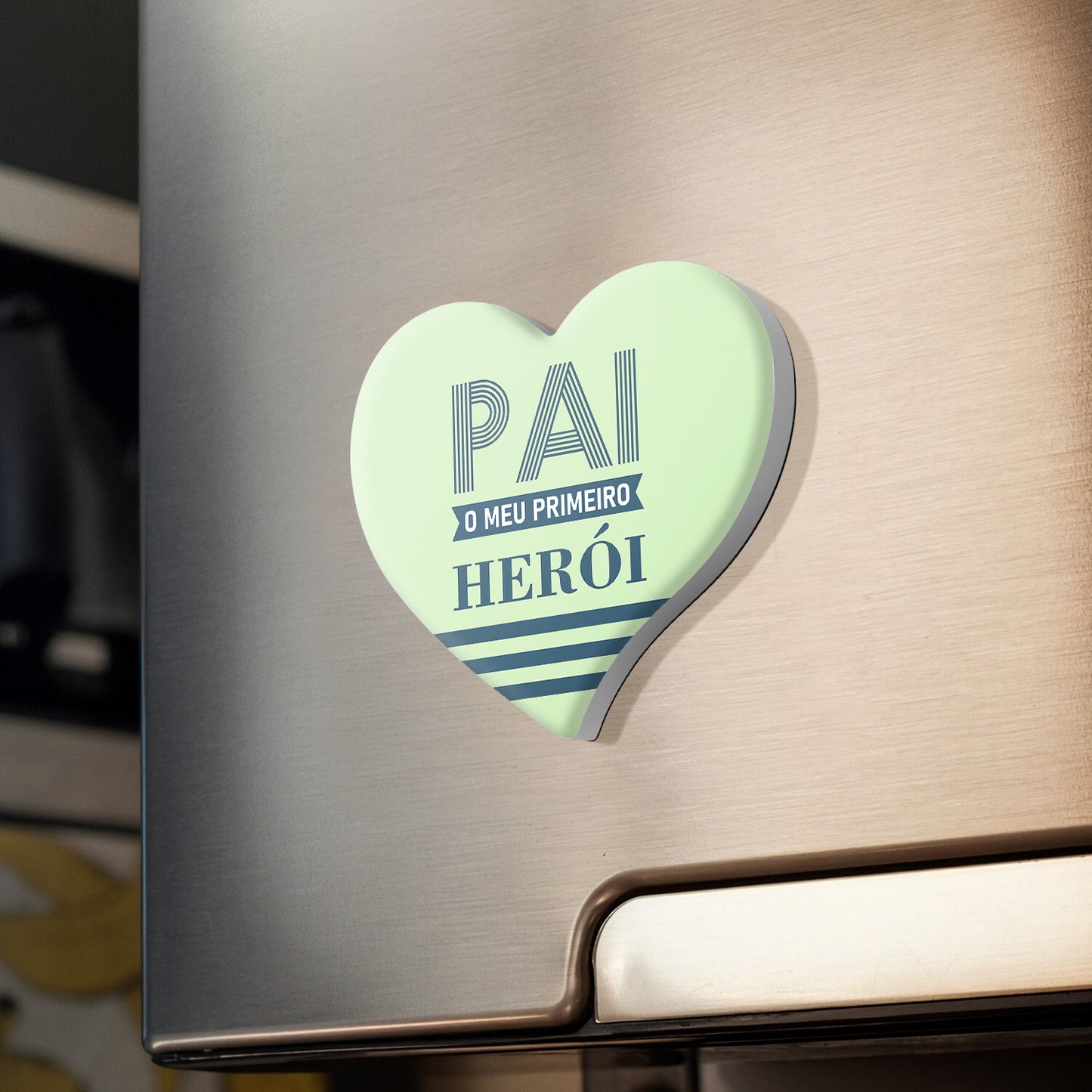 Íman "Pai o meu primeiro herói"