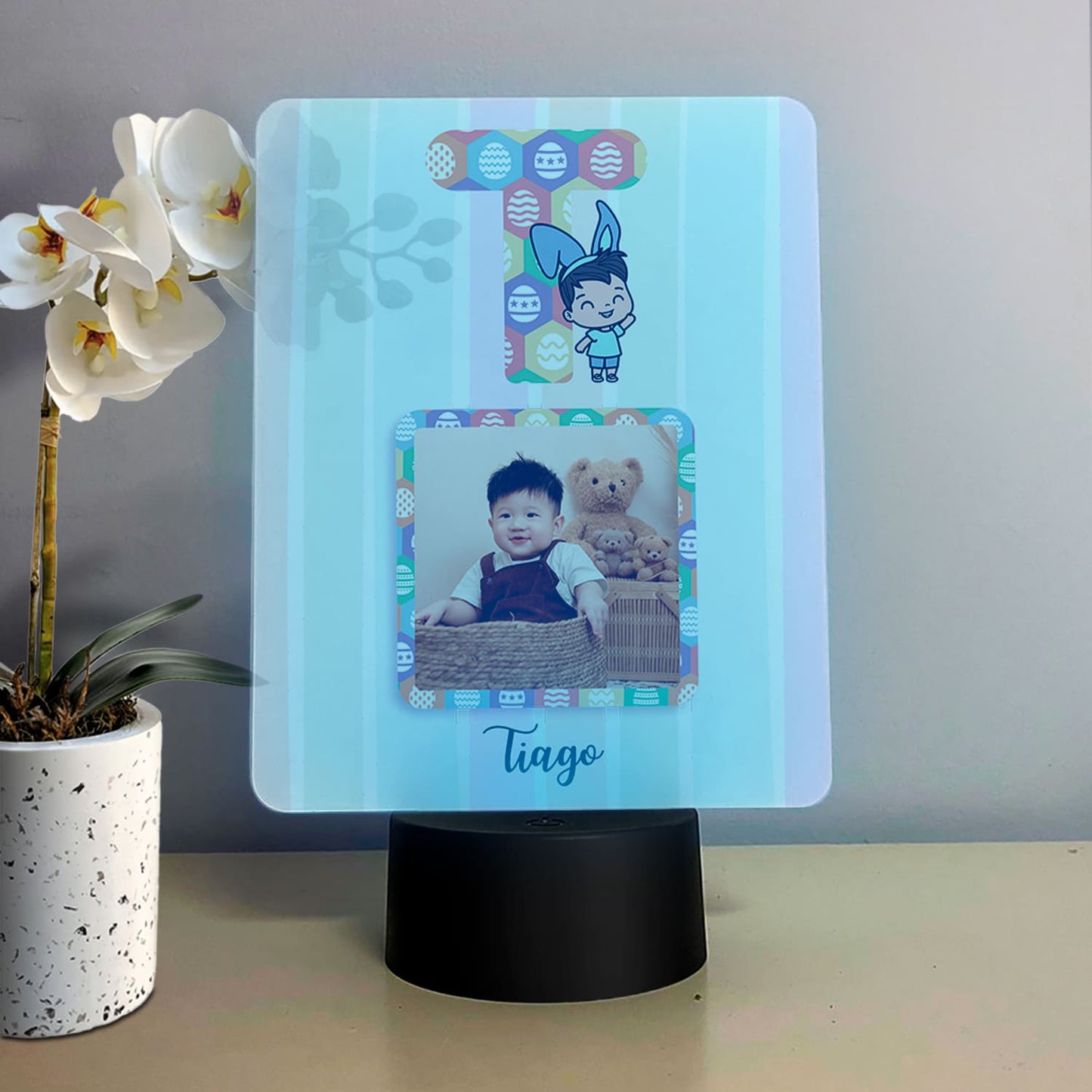 Moldura com LED "Inicial Colorida"