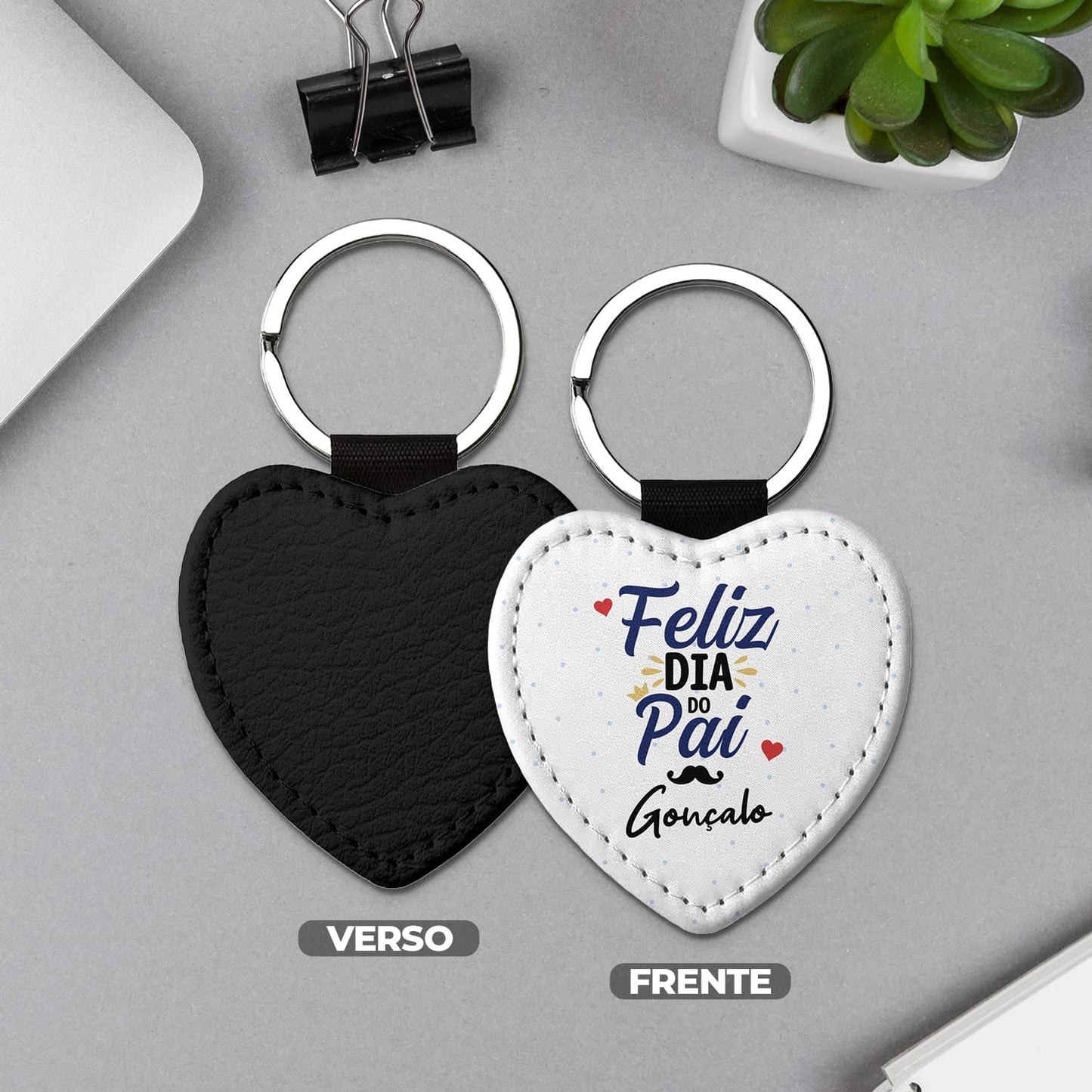 Porta-chaves coração "Feliz Dia do Pai"