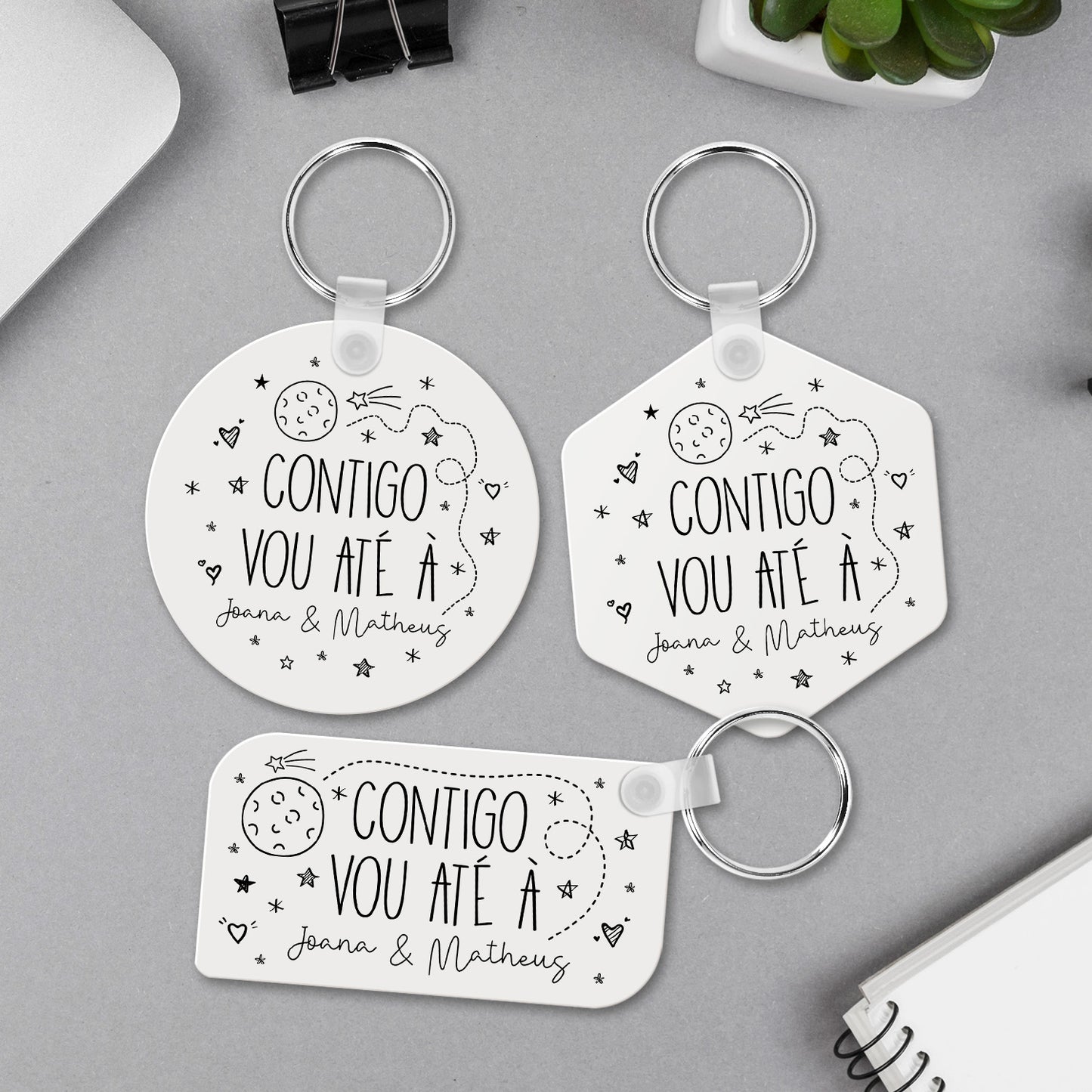 Porta-chaves MDF "Contigo vou até à lua"