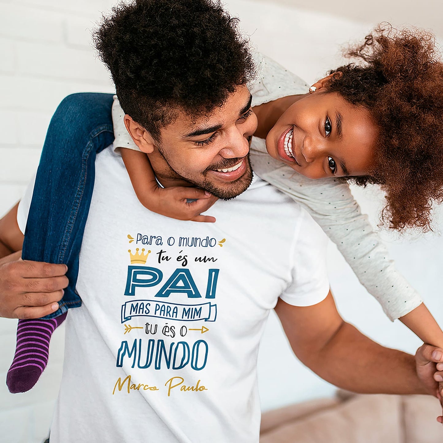 T-shirt e/ou Boné "Tu és o mundo"