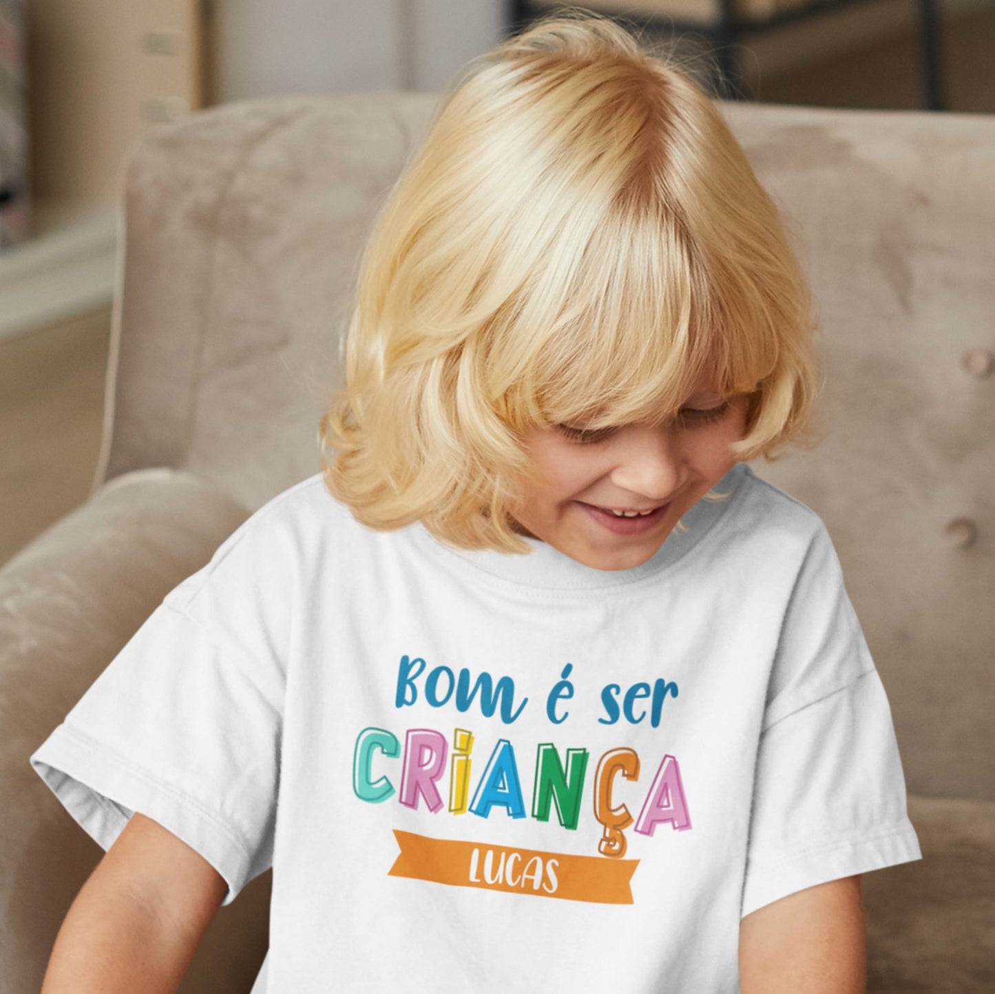 T-shirt e/ou Garrafa "Bom é ser criança"