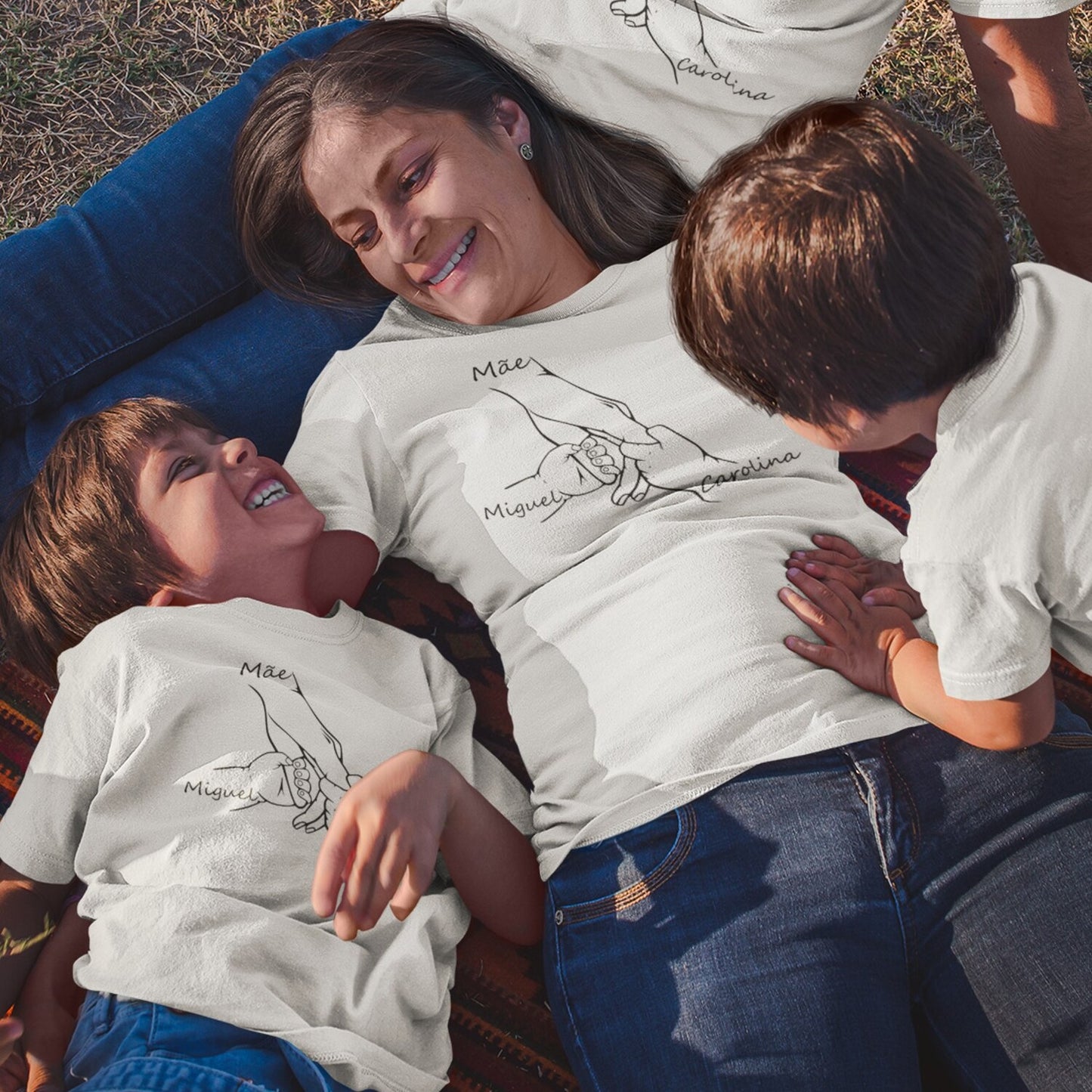 T-shirt "Mãos unidas"