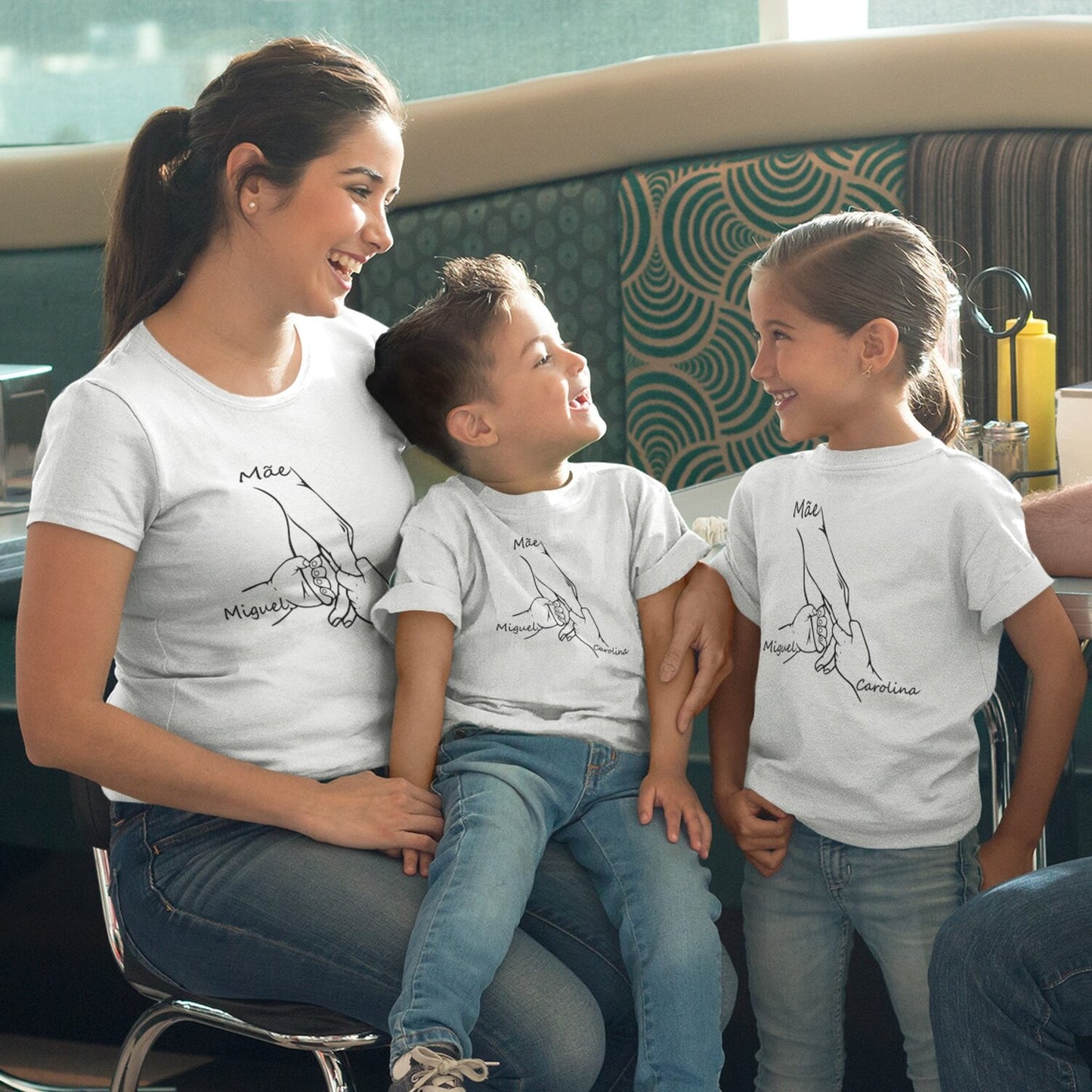 T-shirt "Mãos unidas"