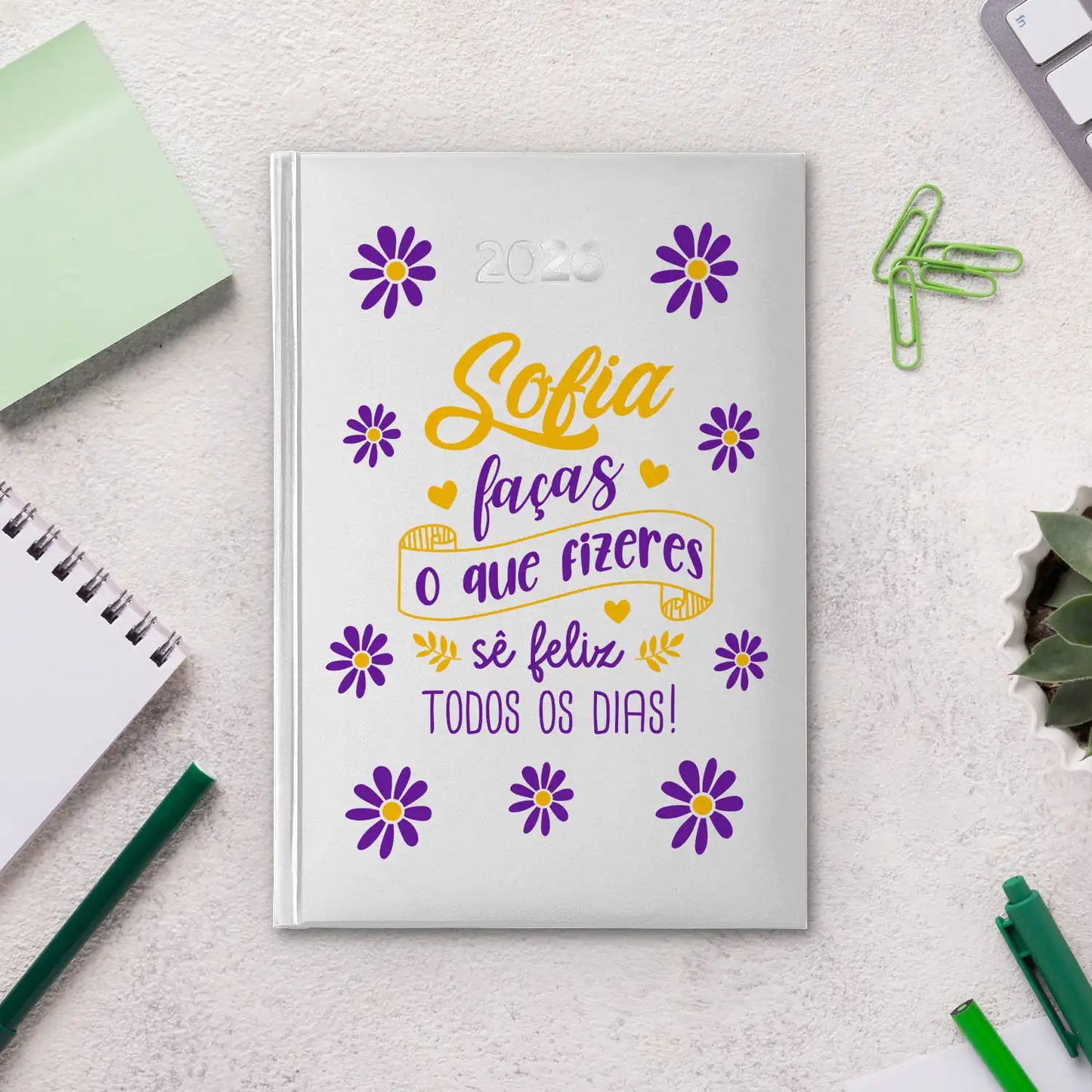 Agenda diária 2026 personalizada com nome. Capa rígida PU, formato A5.