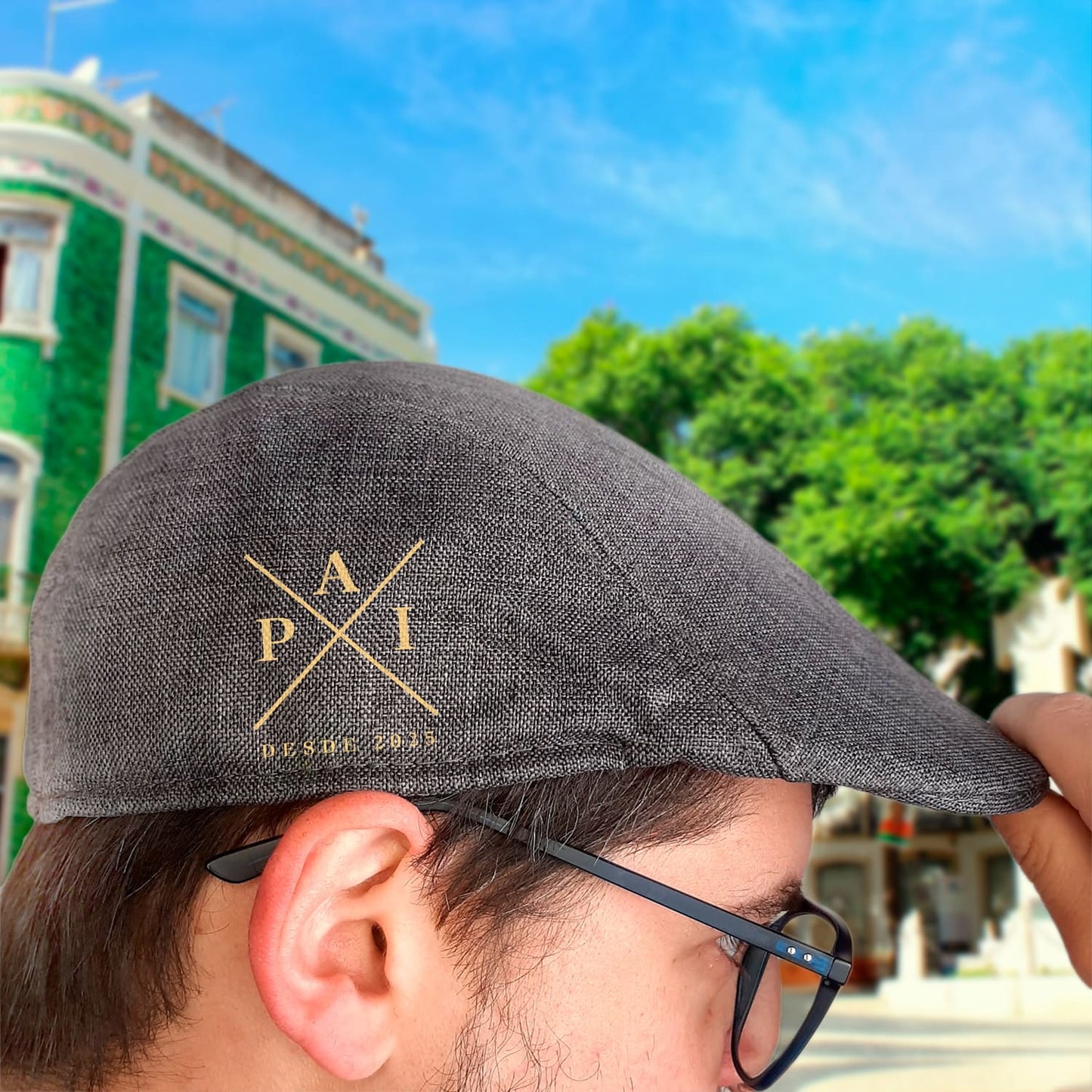 boina pai leve e respirável personalizada com ano