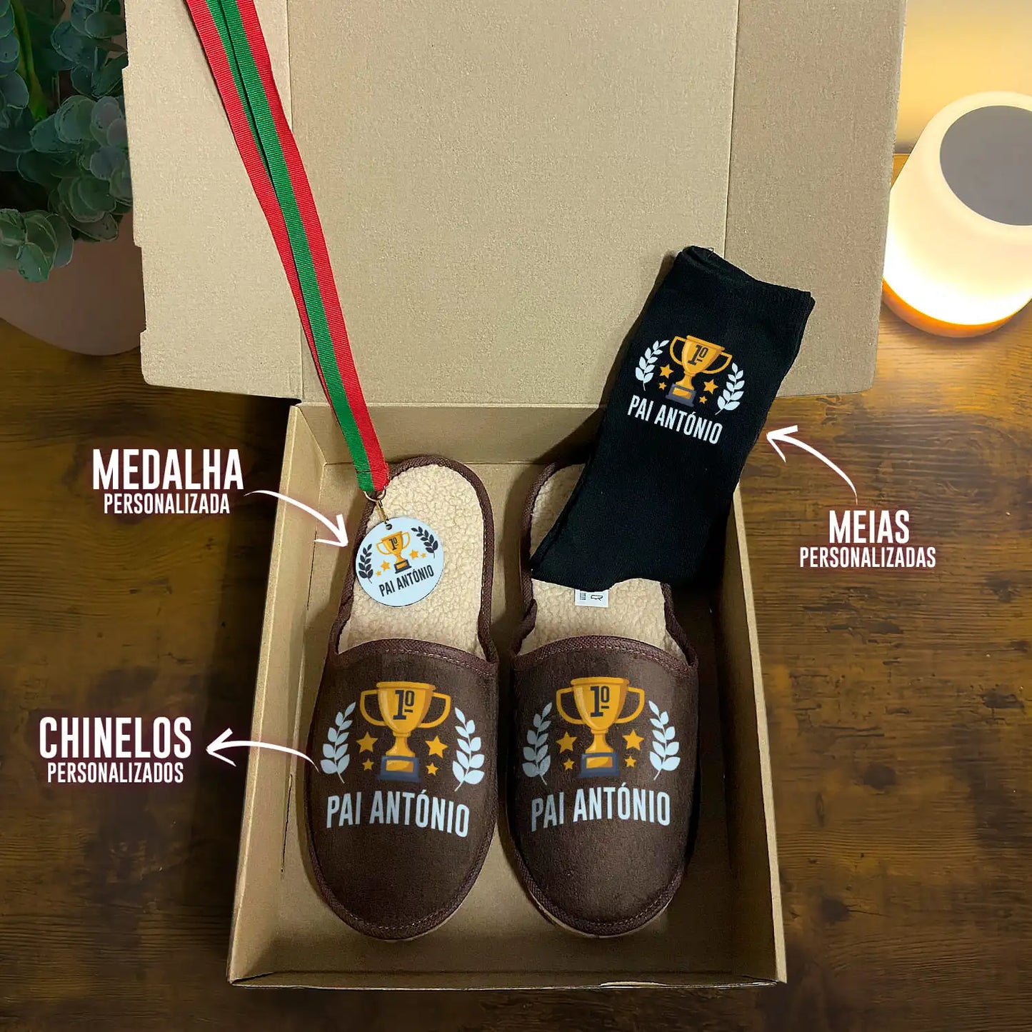 Box Medalha + Chinelos + Meias "1º Lugar"
