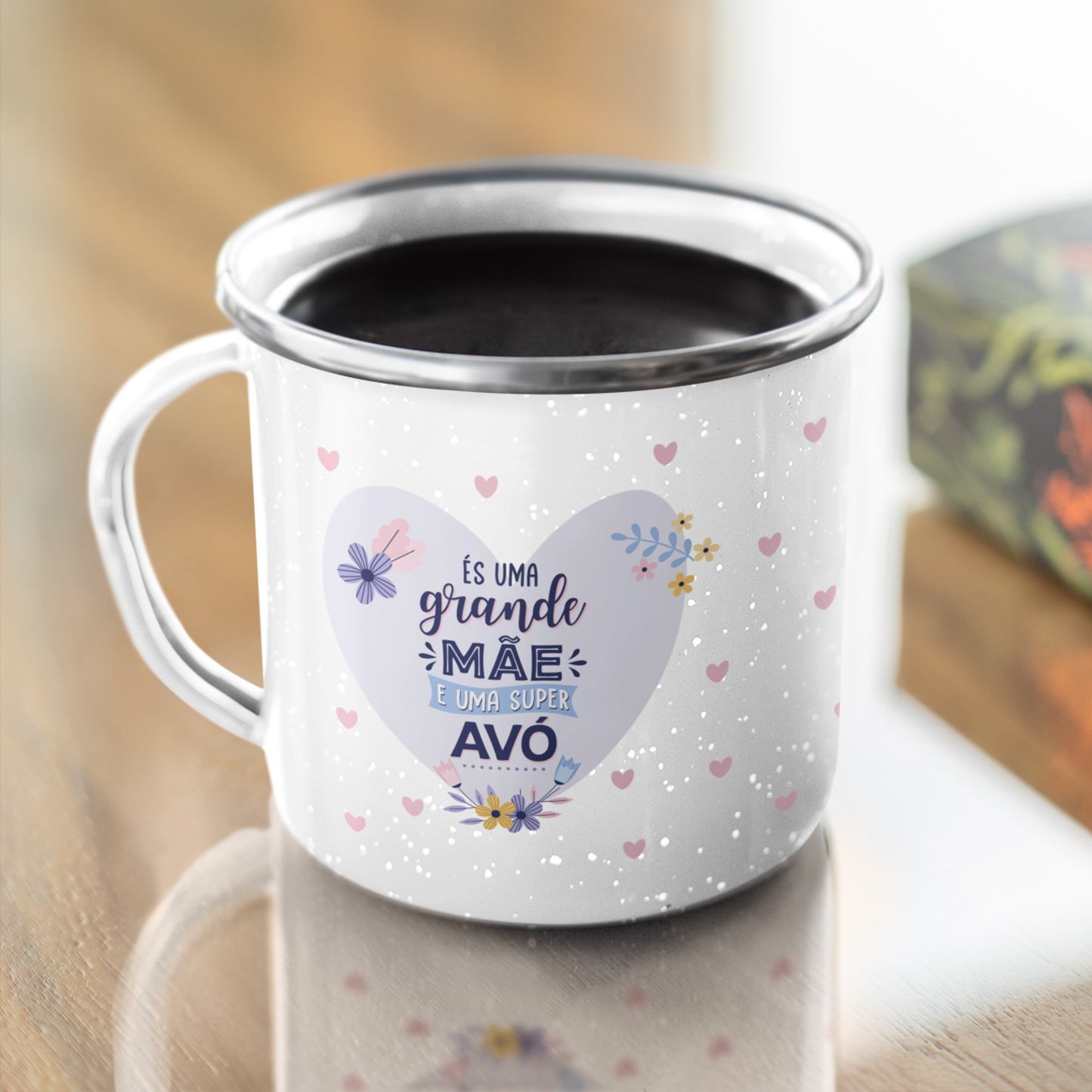 Caneca de Esmalte "És uma Grande Mãe e uma Super Avó"