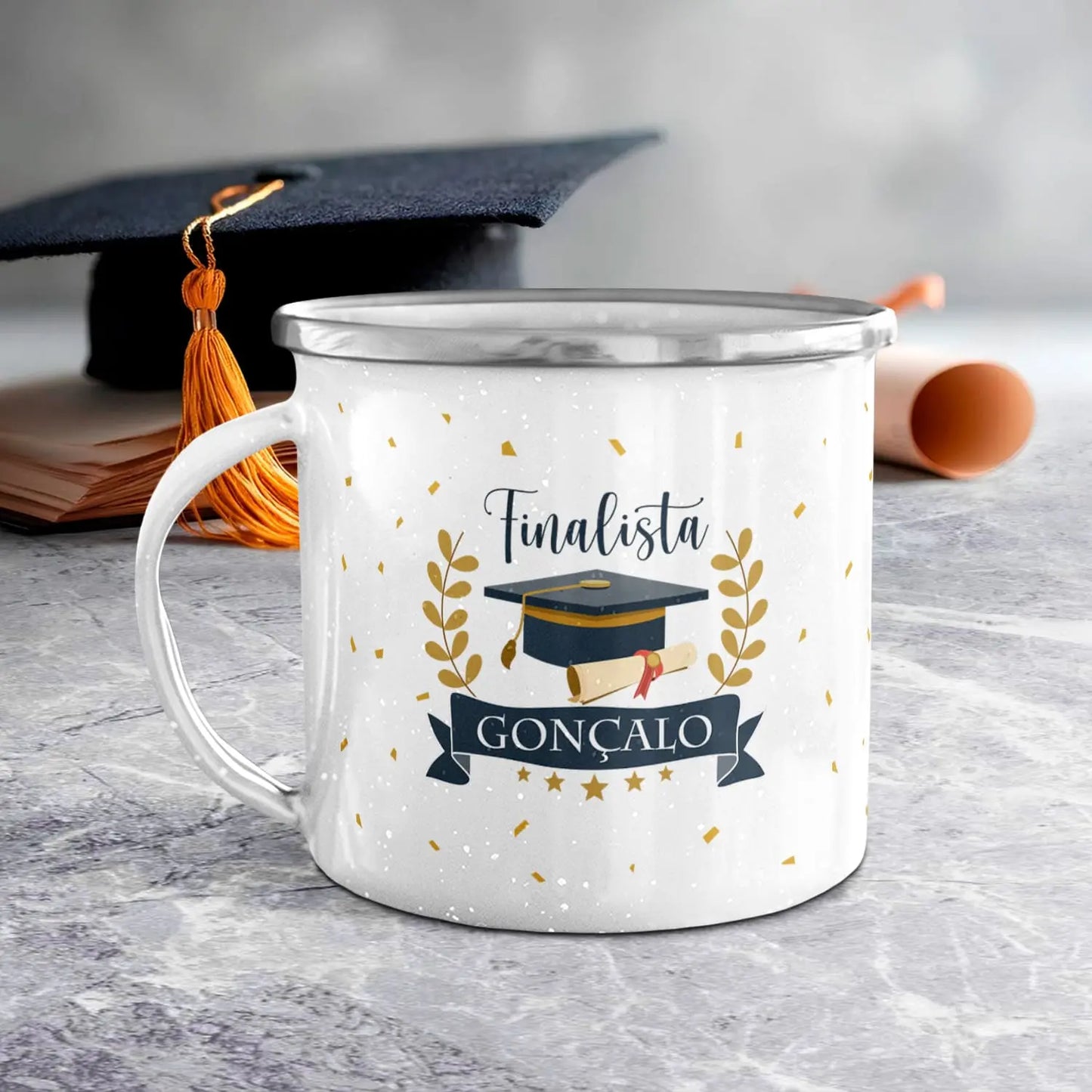 caneca de esmalte finalista personalizada com nome