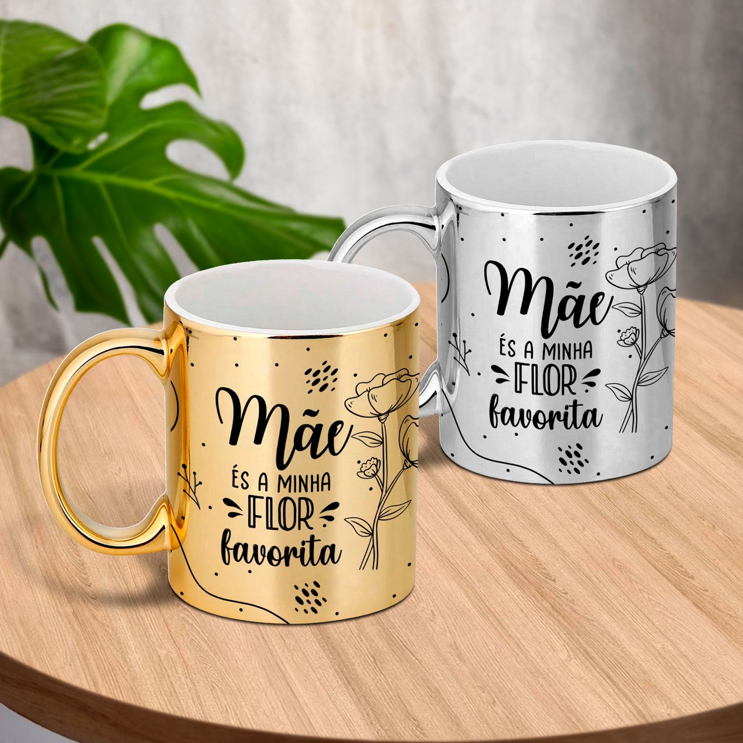Caneca cromada "Flor Favorita"