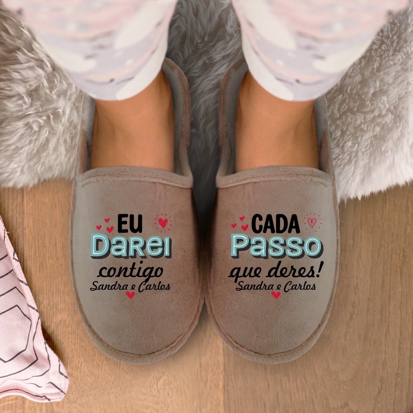 Chinelos "Cada passo que deres eu darei contigo"