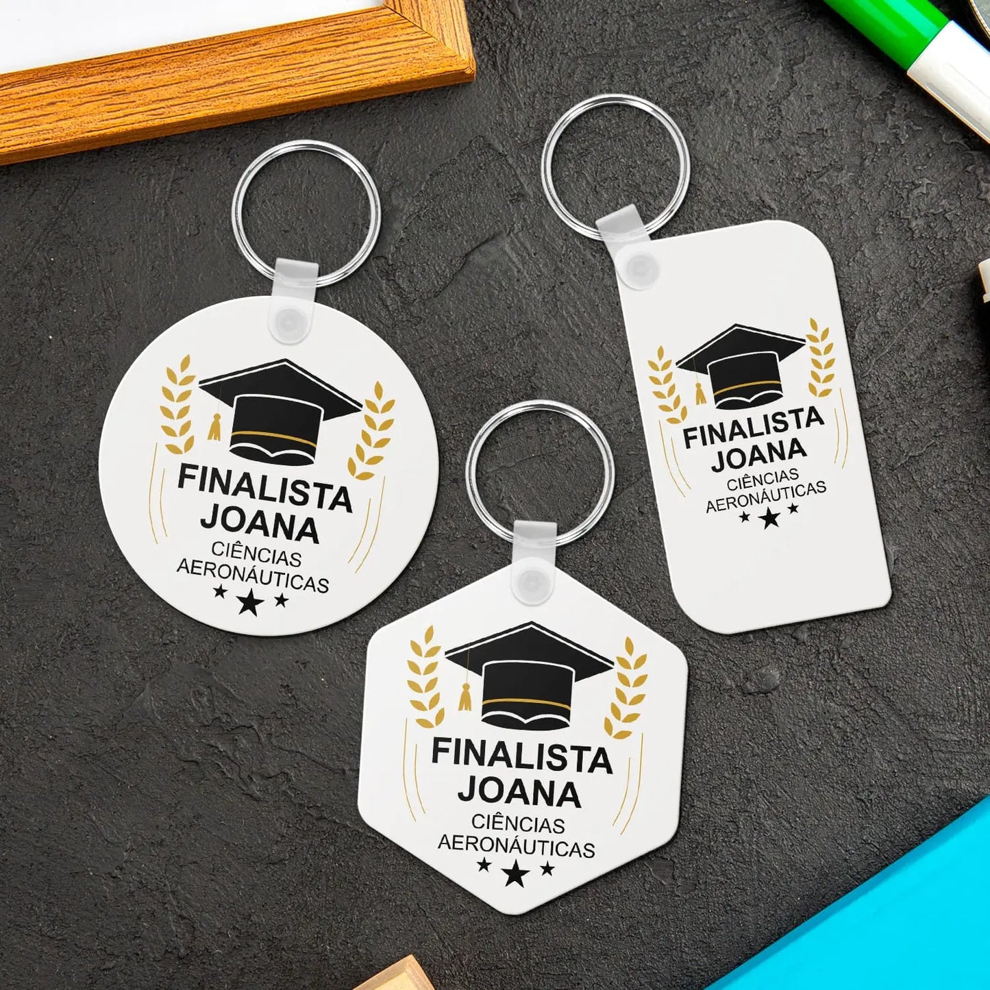 porta-chaves MDF personalizado para finalista com nome e curso ou ano escolar