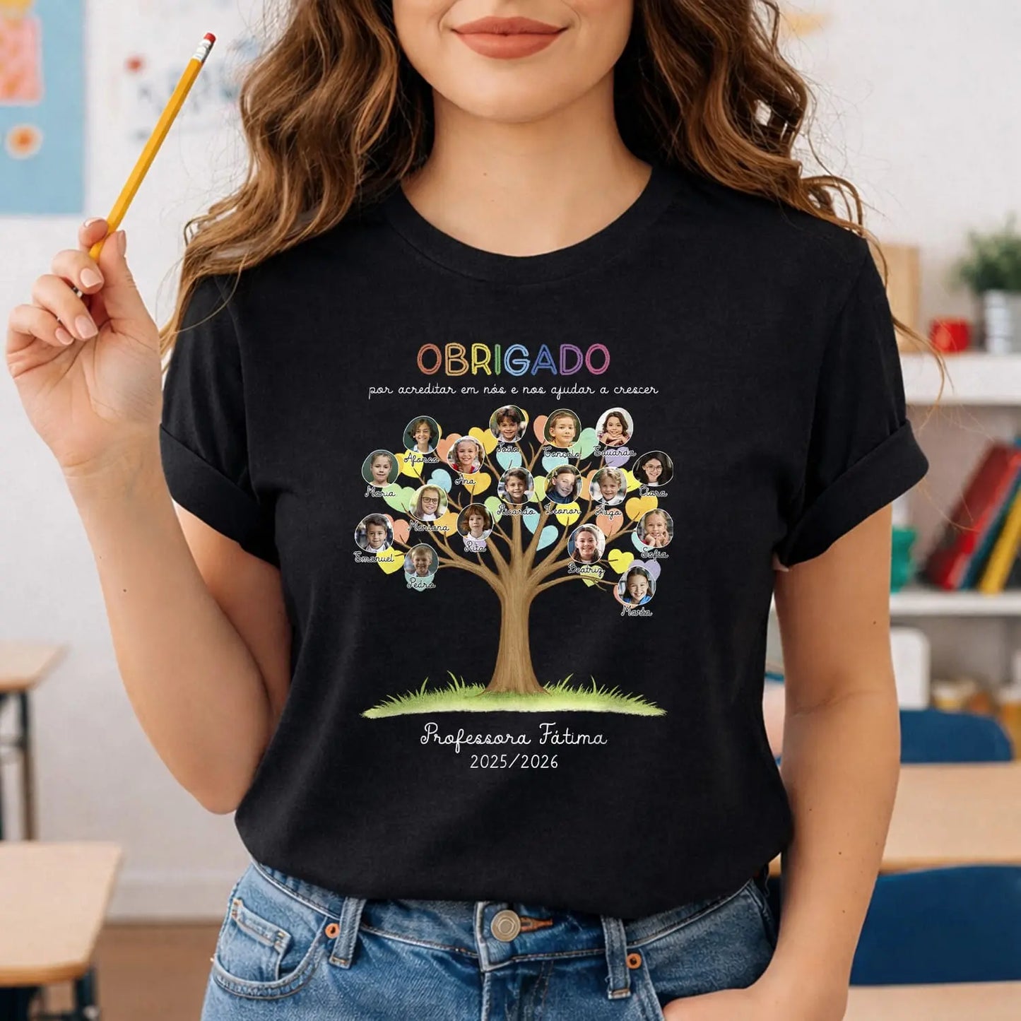 t shirt personalizada com nome da professora, nomes e fotografias dos alunos