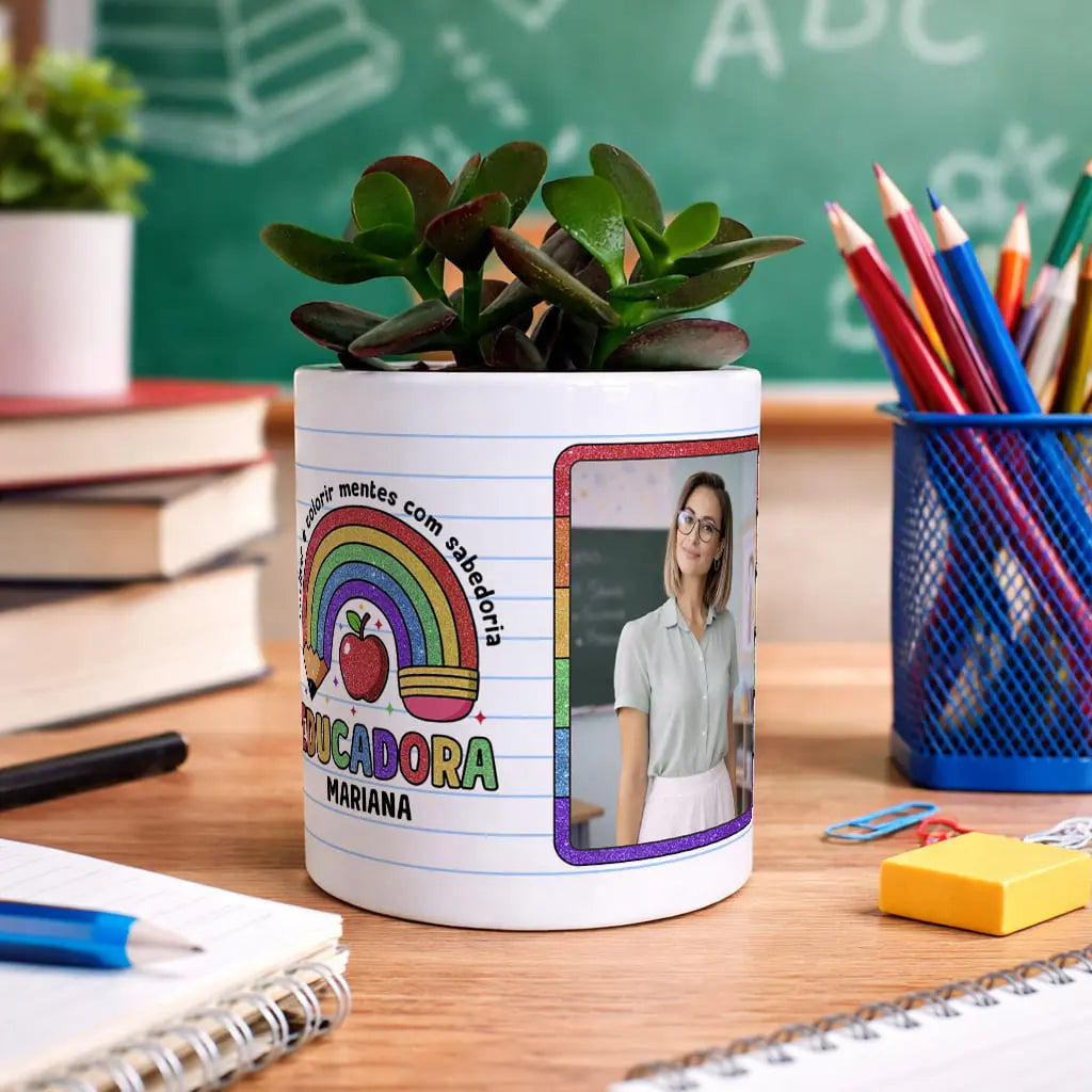 vaso educadora personalizado com nome, frase e fotografia