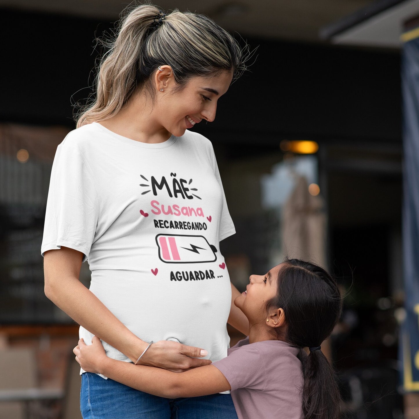 T-shirt "Mãe recarregando energia"