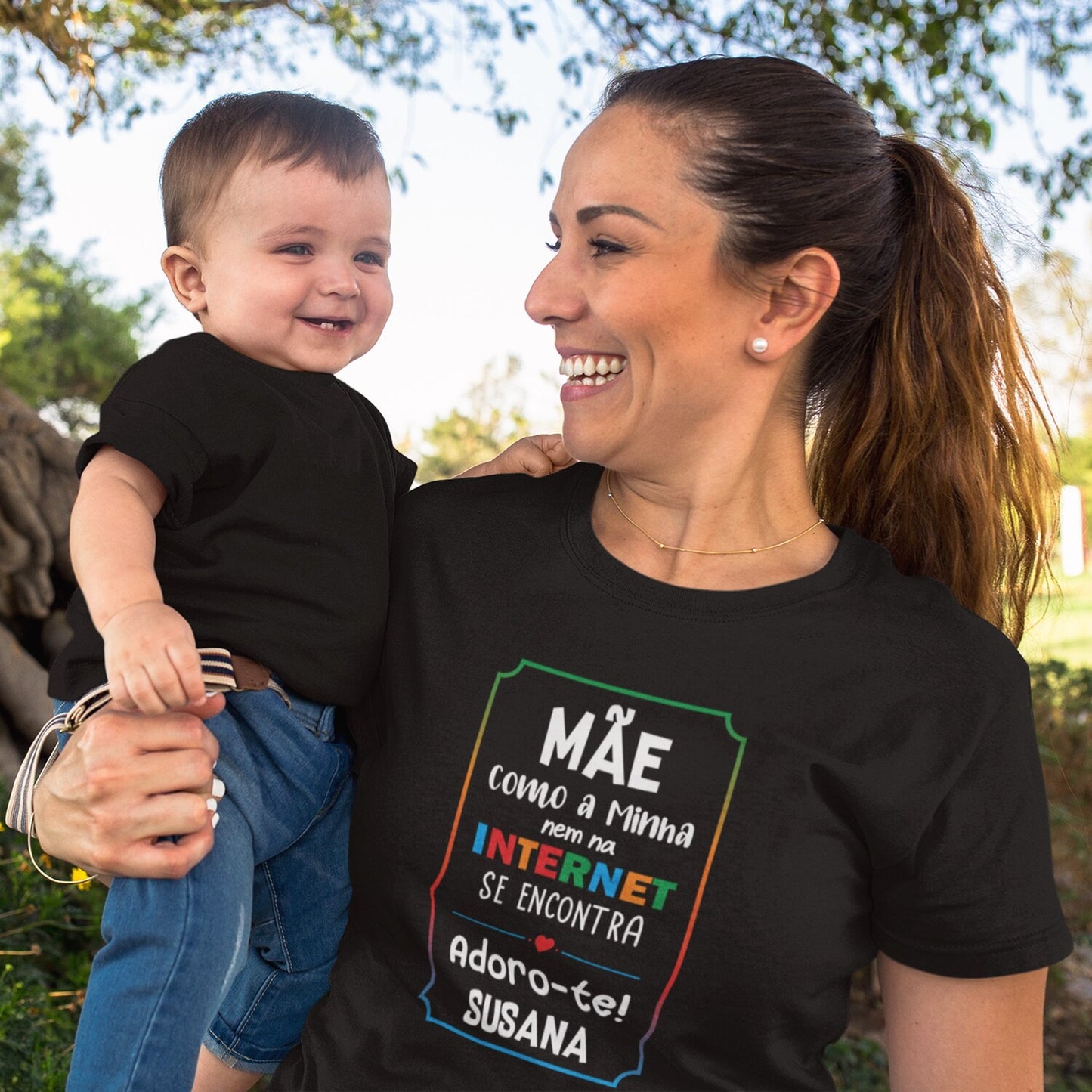 T-shirt "Mãe como a minha nem na INTERNET se encontra"