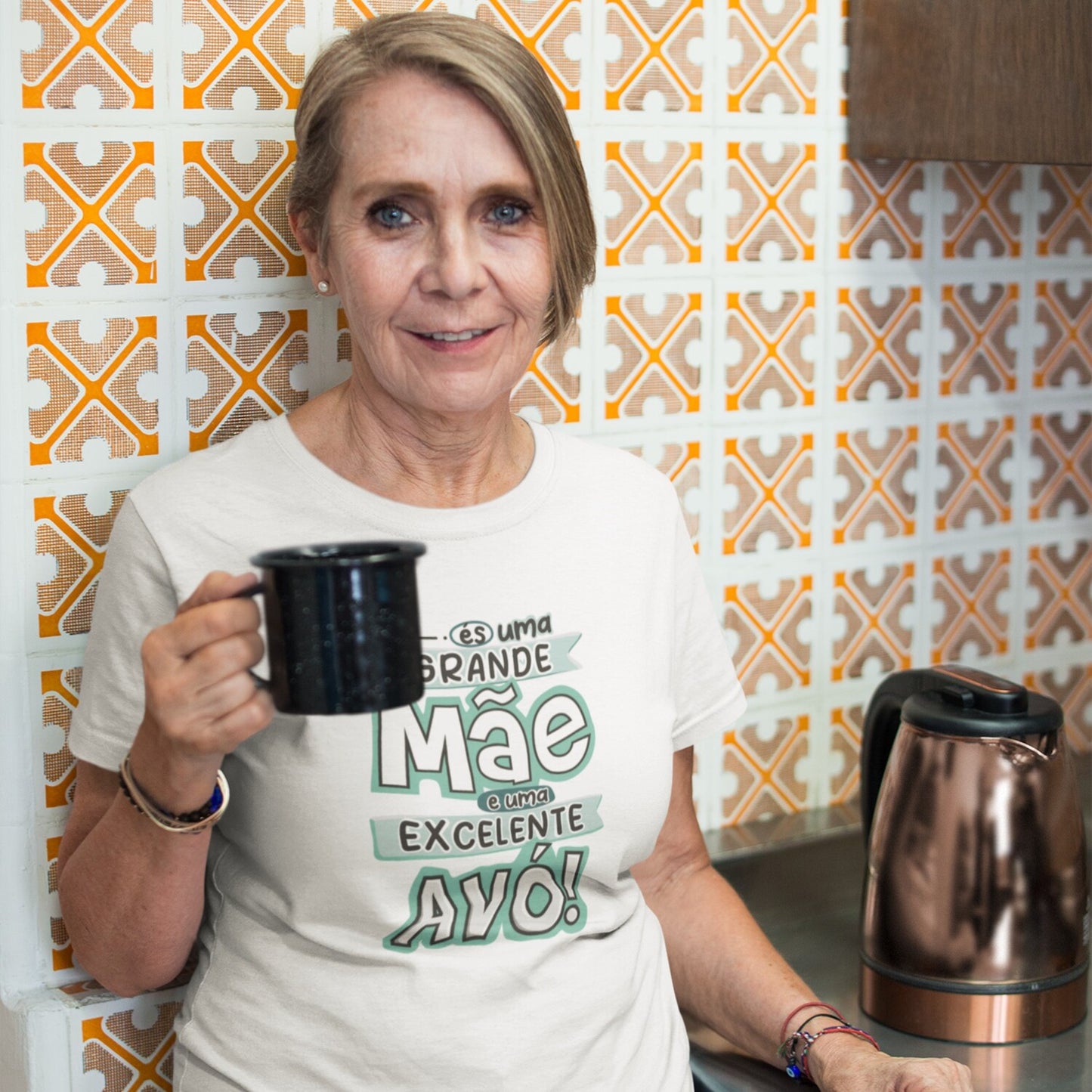 T-shirt "Grande Mãe/Pai - Excelente Avó/Avô"
