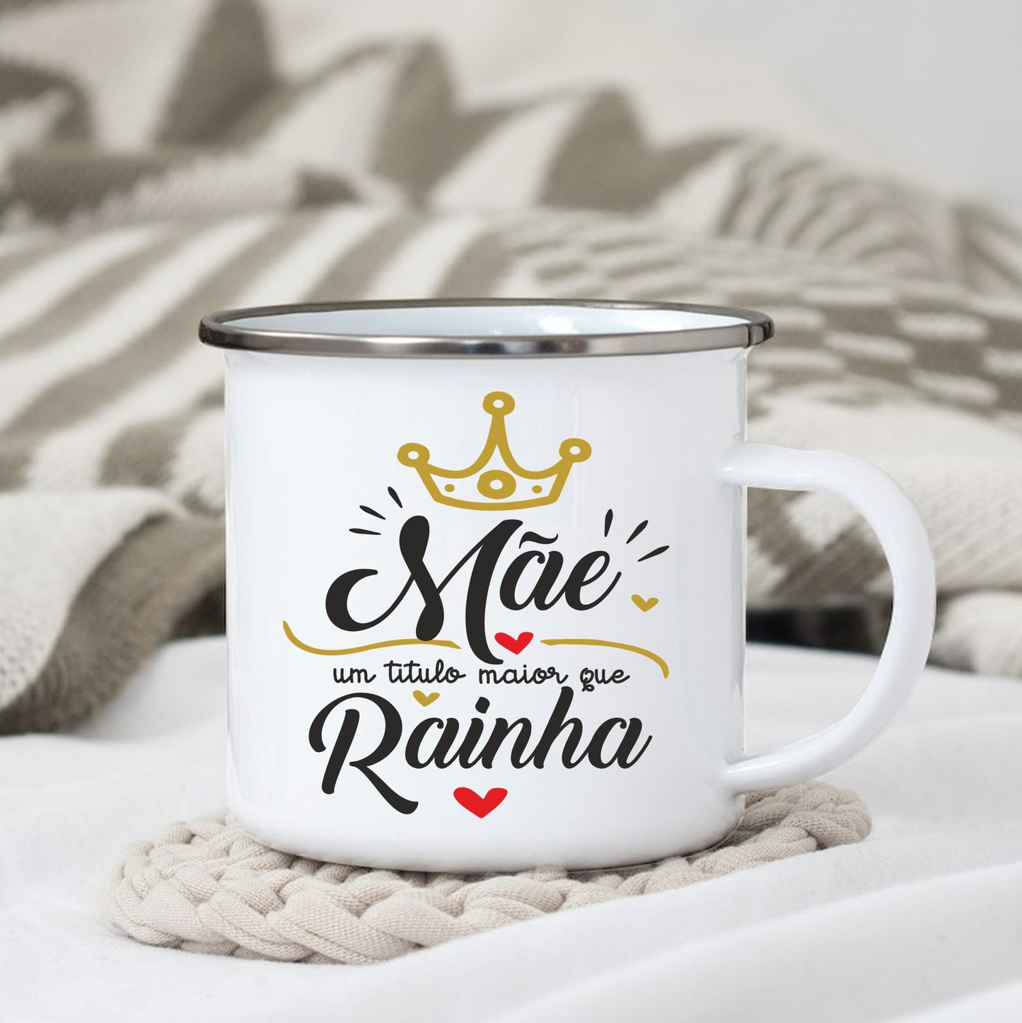 Caneca de Esmalte "Mãe um título maior que rainha"