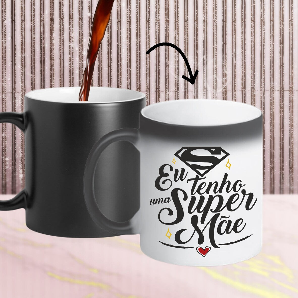 Caneca Mágica "Eu tenho uma super mãe"