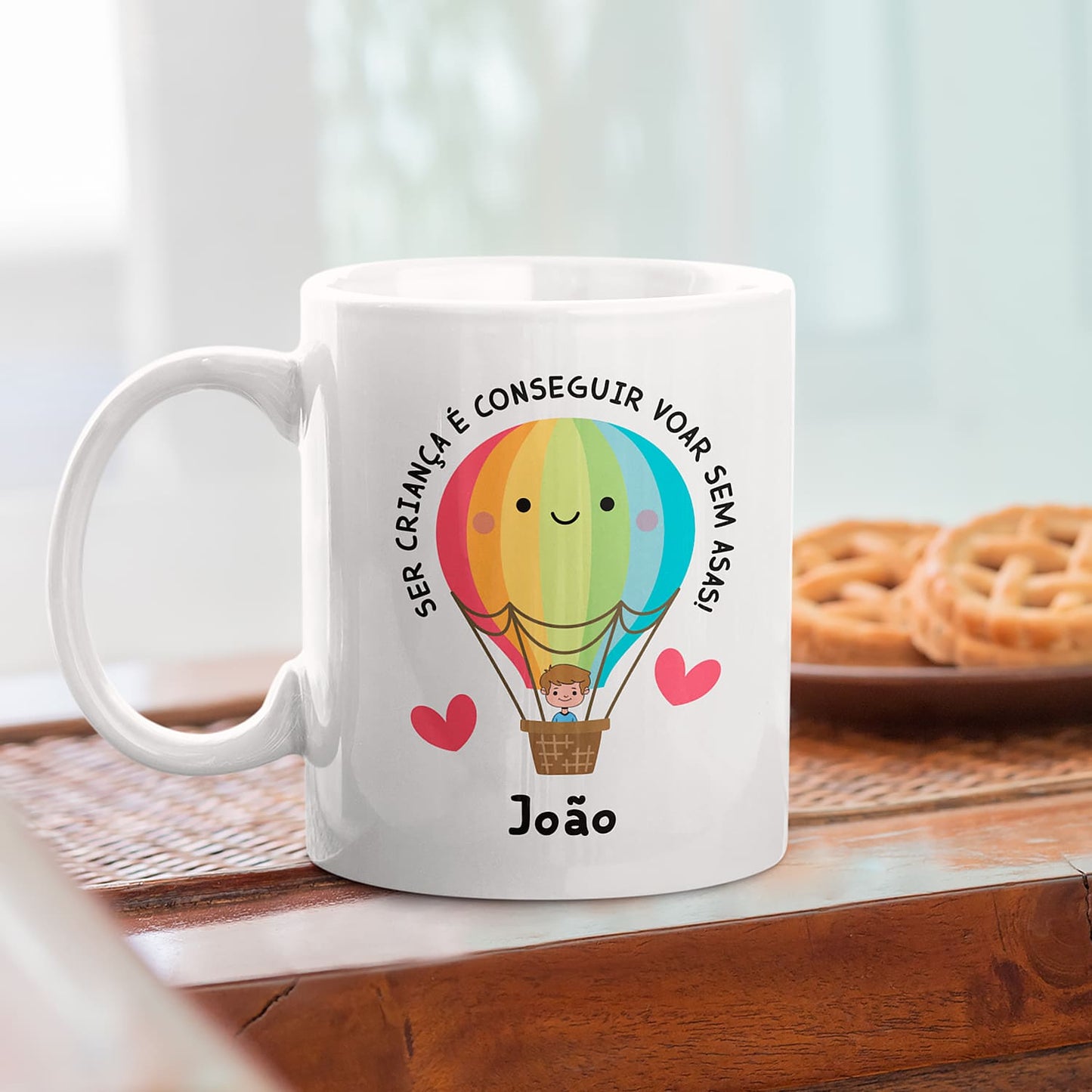 Caneca "Ser criança é conseguir voar sem asas"