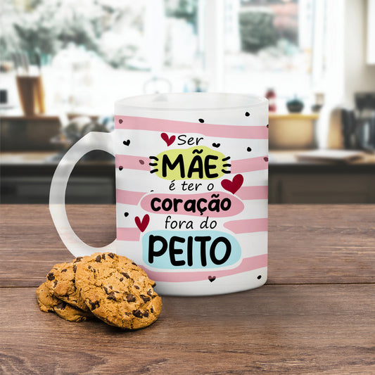 Caneca de vidro "Coração fora do peito"