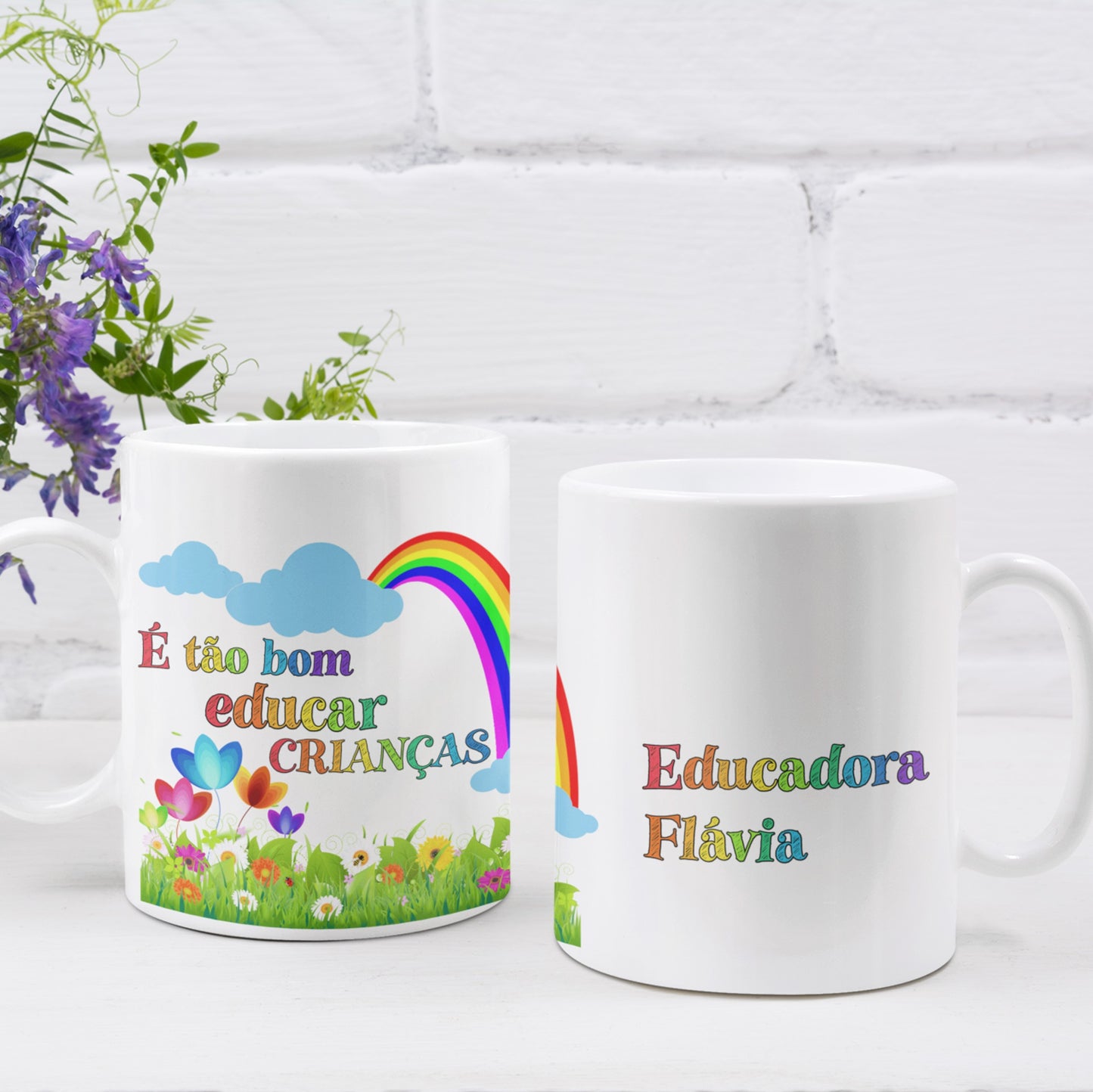 Caneca "É tão bom educar crianças"