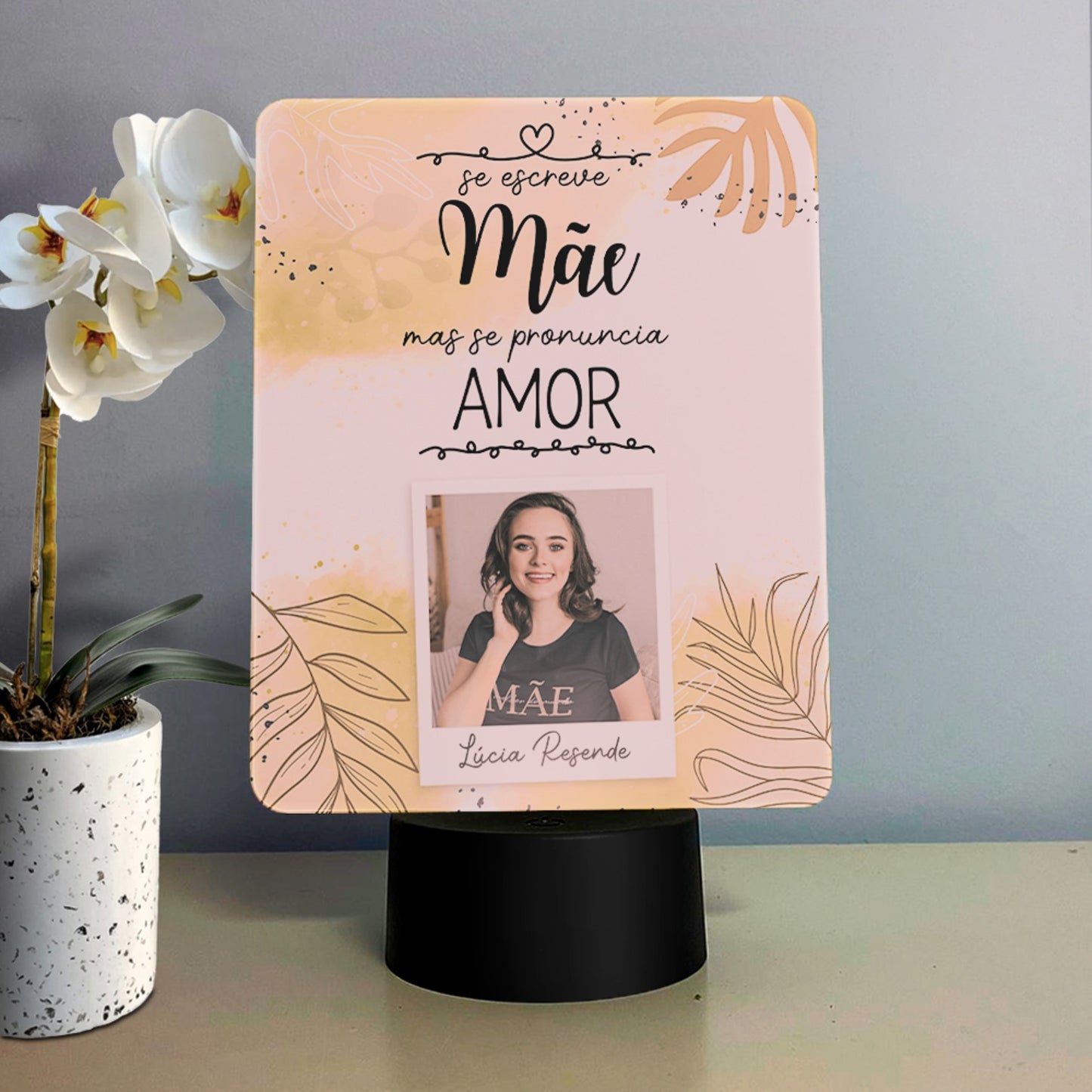 Moldura com LED "Se pronuncia amor"