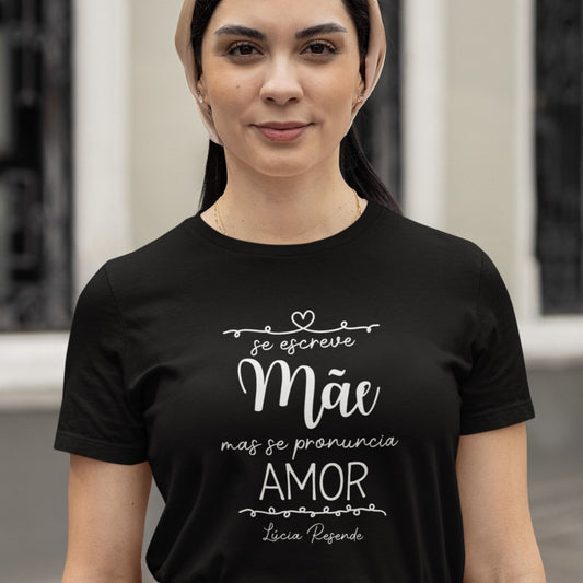 T-shirt "Se pronuncia amor"