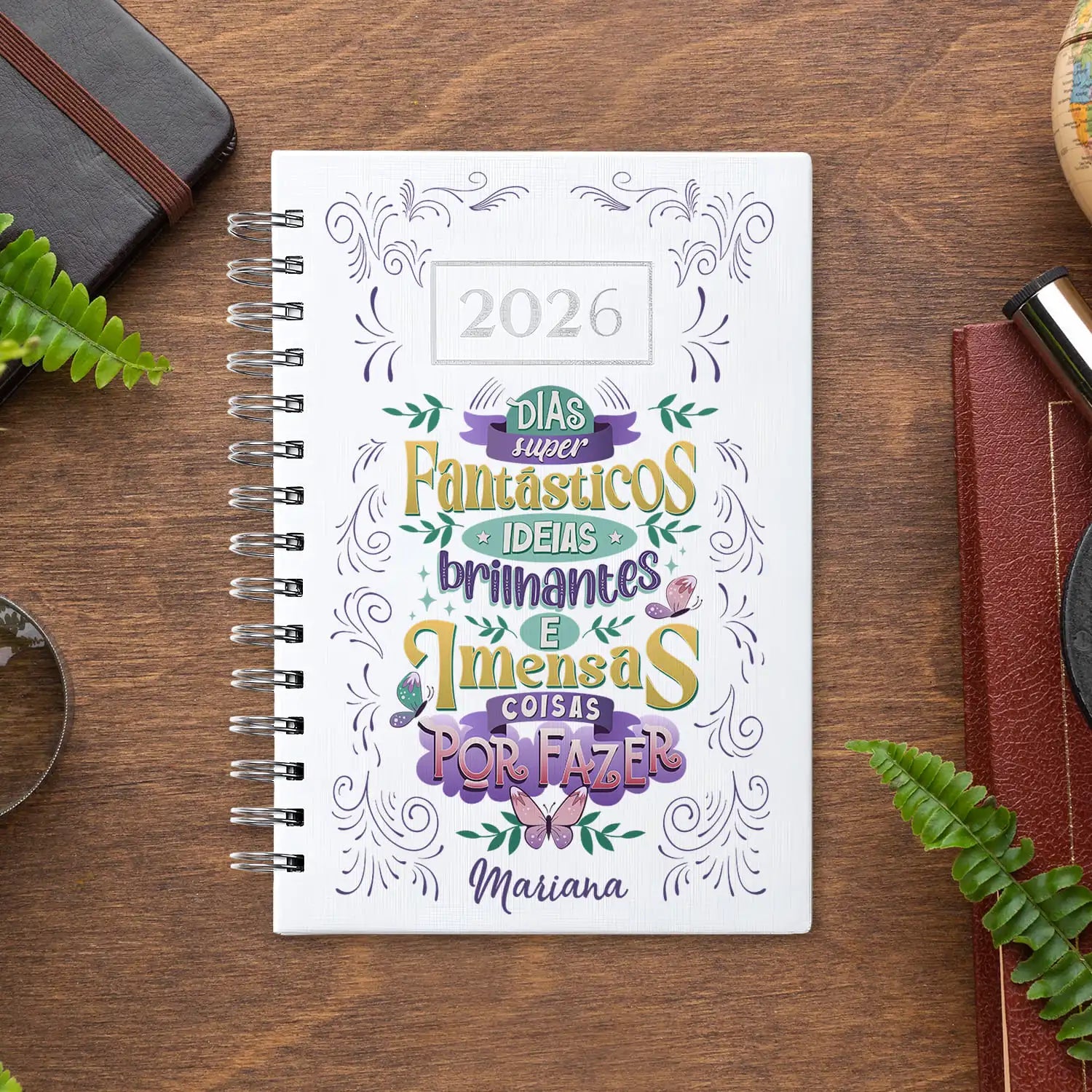 Agenda diária 2026 de argolas personalizada com nome. Capa PU acolchoado, formato A5.