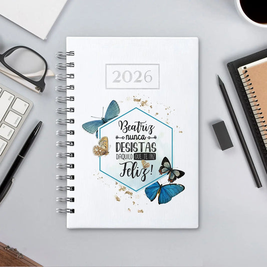 Agenda diária 2026 de argolas personalizada com nome. Capa PU acolchoado, formato A5.