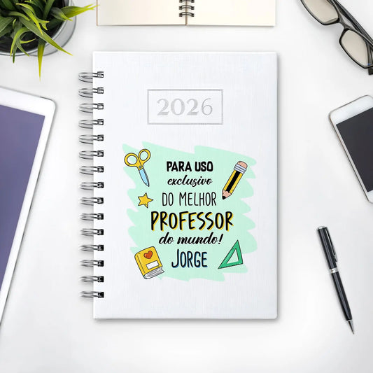 Agenda diária 2026 de argolas personalizada com profissão e nome. Capa PU acolchoado, formato A5.