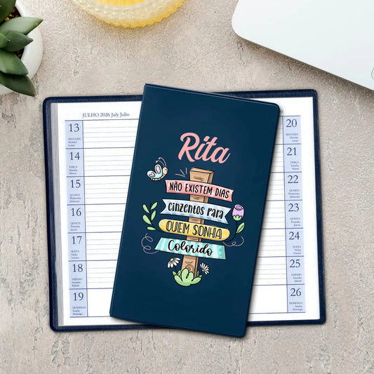 Agenda de bolso 2026 personalizada com nome. Capa em PVC, formato A6.