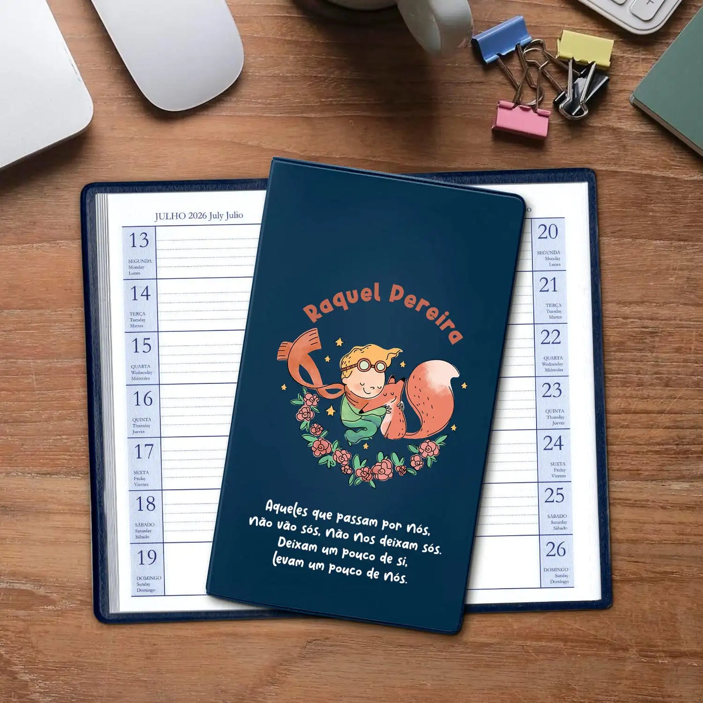 Agenda de bolso 2026 personalizada com nome. Capa em PVC, formato A6.