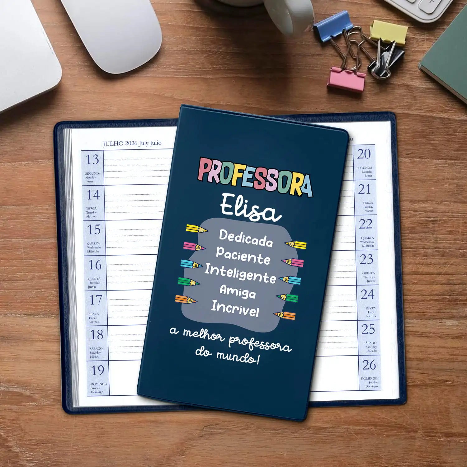 Agenda de bolso 2026 personalizada com nome. Capa em PVC, formato A6.