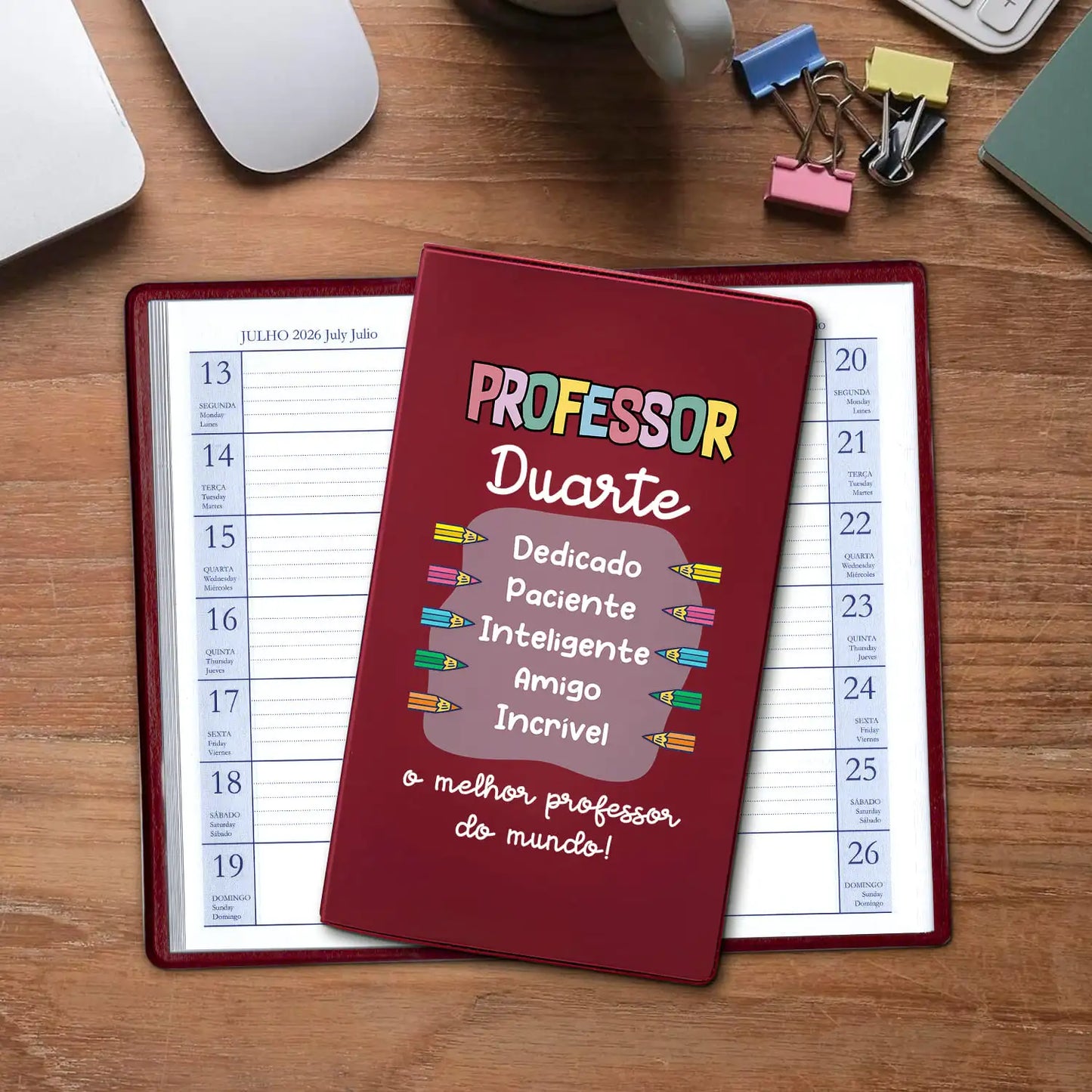 Agenda de bolso 2026 personalizada com nome. Capa em PVC, formato A6.
