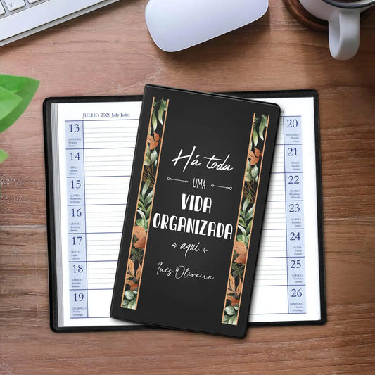 Agenda de bolso 2026 personalizada com nome. Capa em PVC, formato A6.