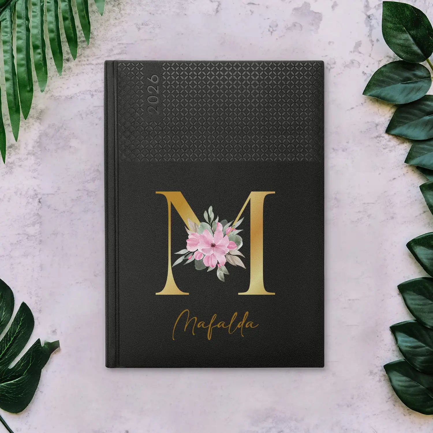 Agenda semanal 2026 personalizada com nome. Capa em PU, formato A5+.