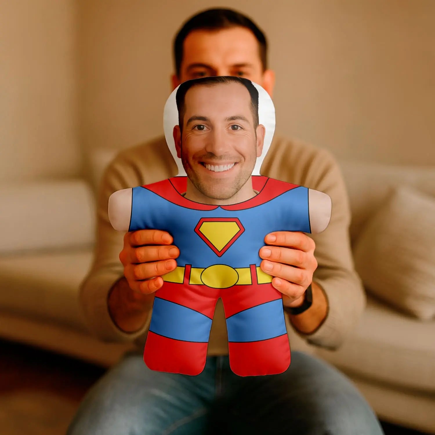 Almofada boneco personalizada MiniTu Super Homem com fotografia.