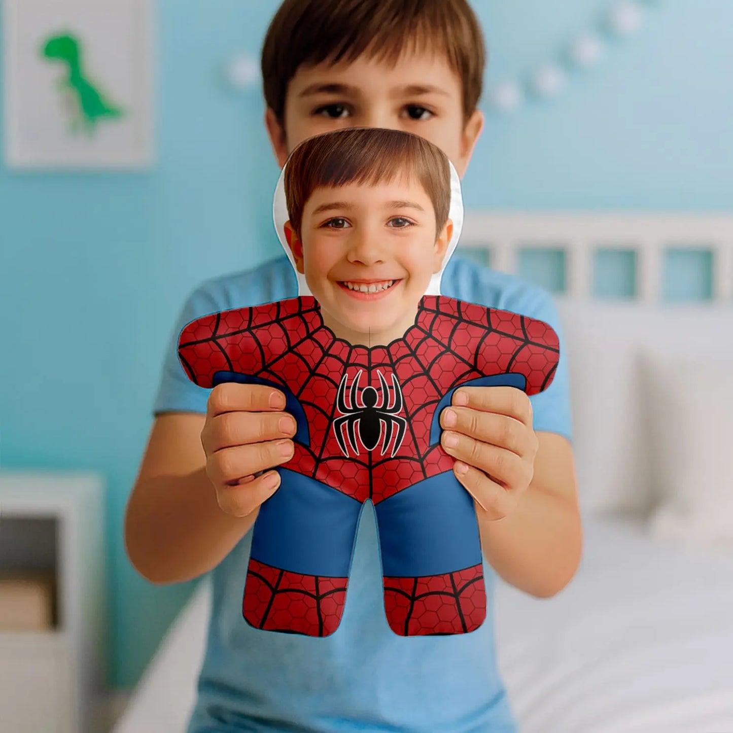 Almofada boneco personalizada MiniTu Aranha com fotografia.