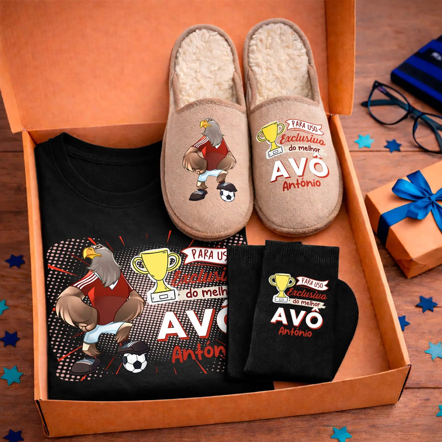 Box T-shirt + Chinelos + Meias "Futebol"