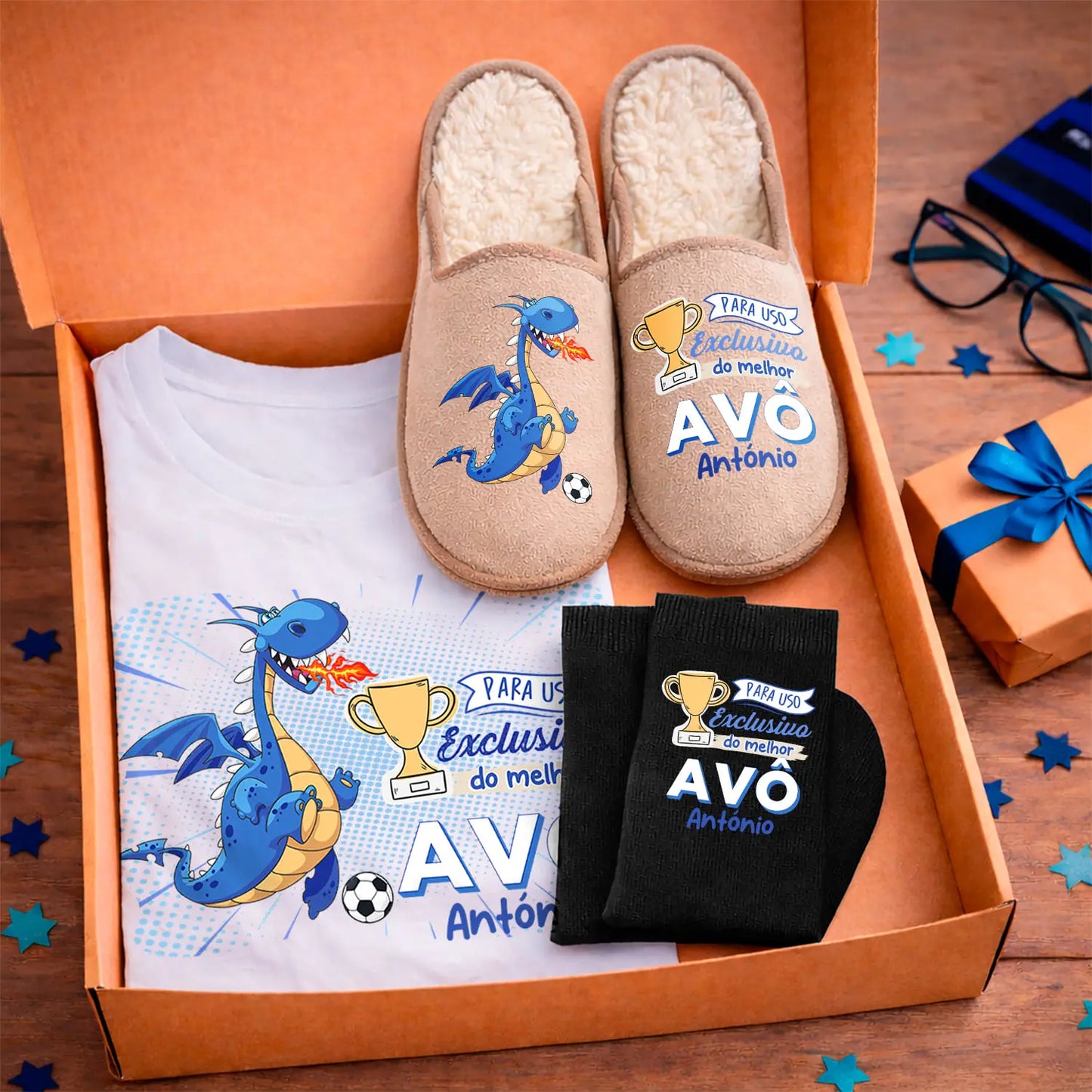 Box T-shirt + Chinelos + Meias "Futebol"