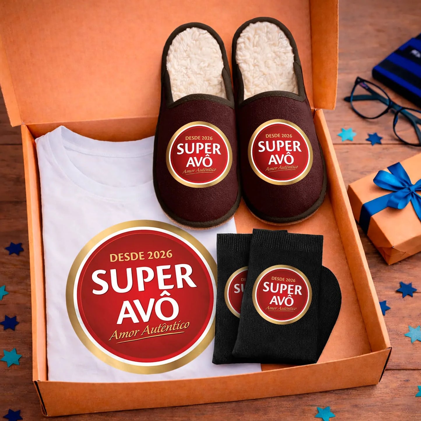 Box T-shirt + Chinelos + Meias "Super"