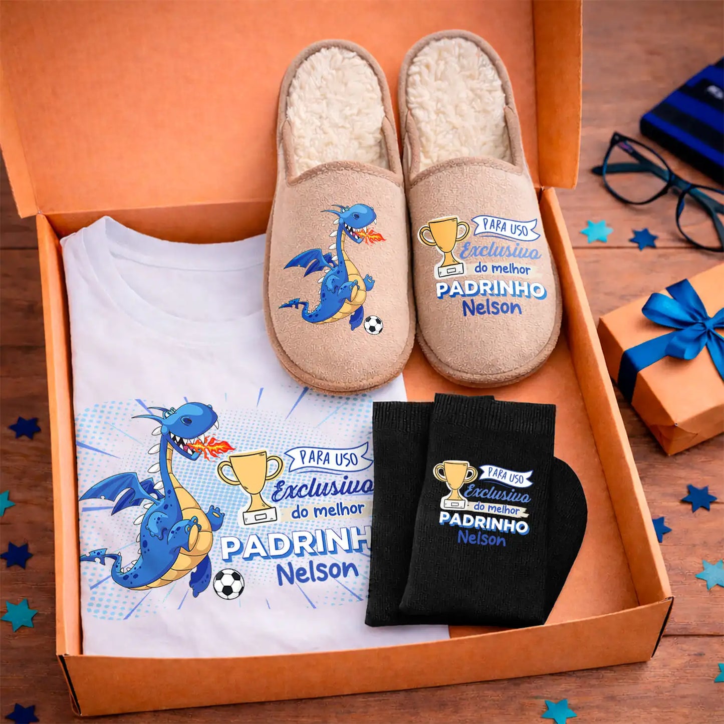 Box T-shirt + Chinelos + Meias "Futebol"