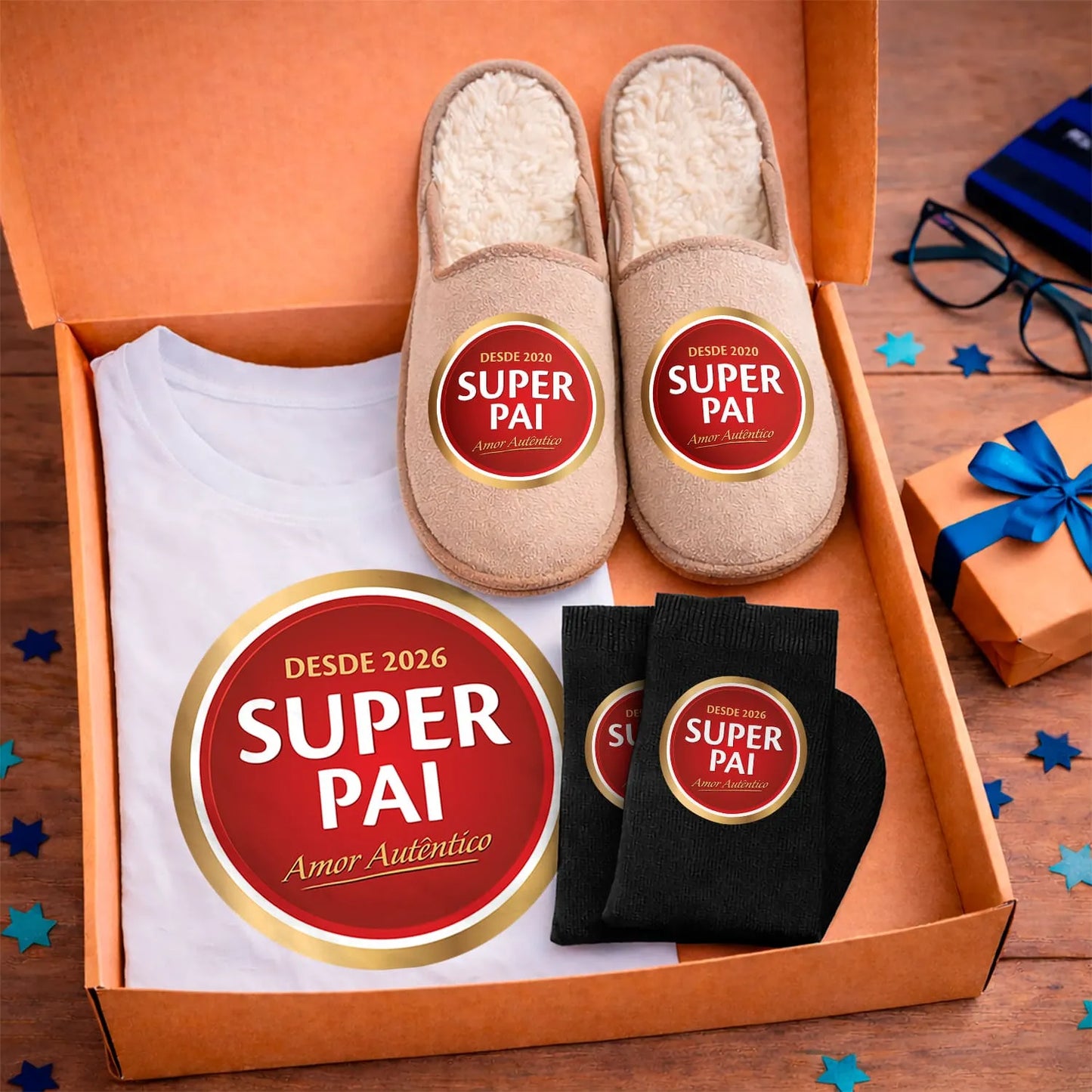 Box T-shirt + Chinelos + Meias "Super"
