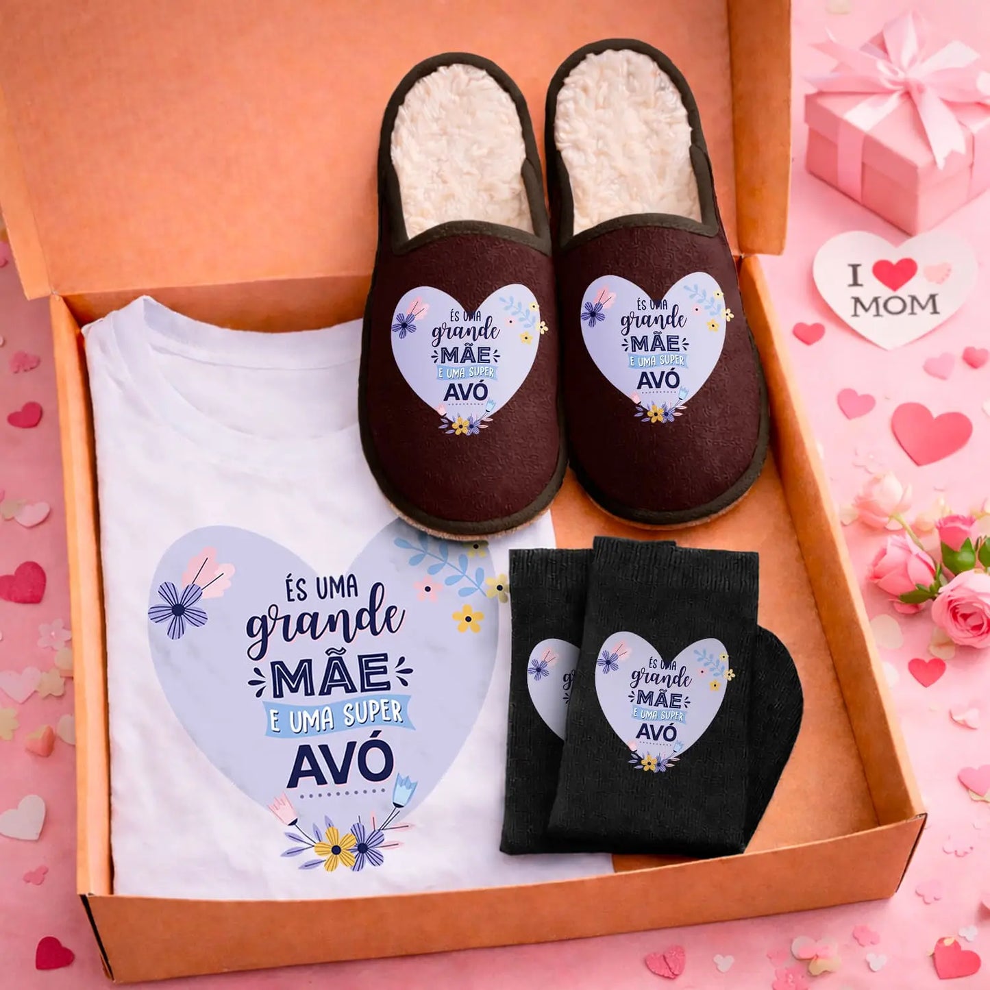 Box T-shirt + Chinelos + Meias "És uma Grande Mãe e uma Super Avó"